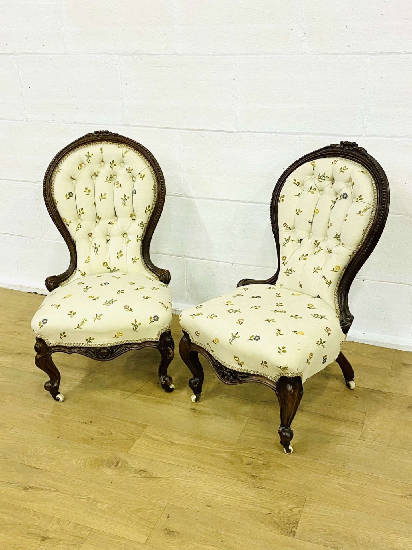Pair of mahogany framed bedroom chairs - Image 3 of 8