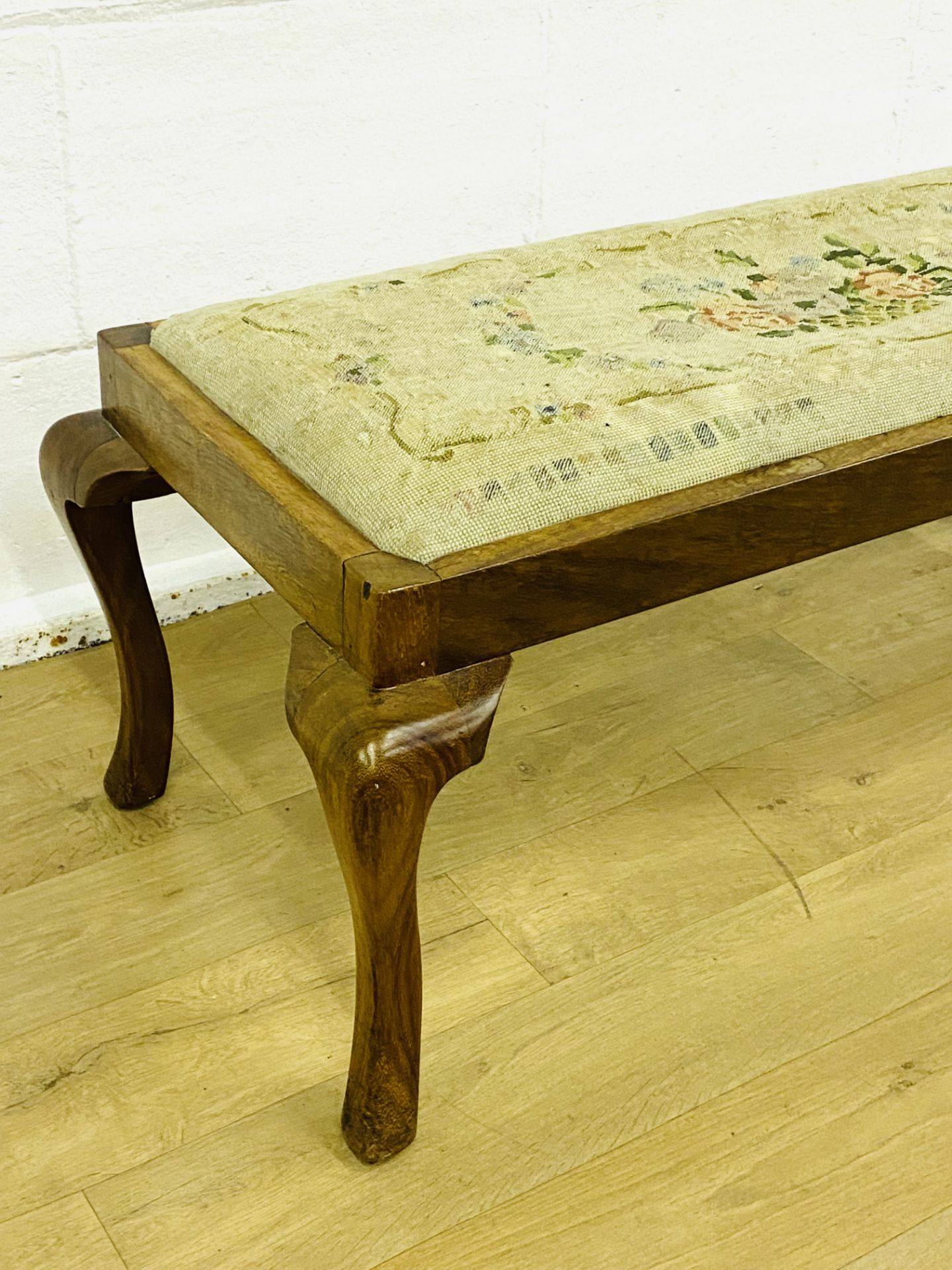 Mahogany stool - Image 4 of 5
