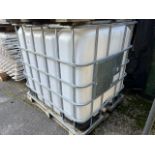 1000 litre IBC tank. This lot is subject to VAT