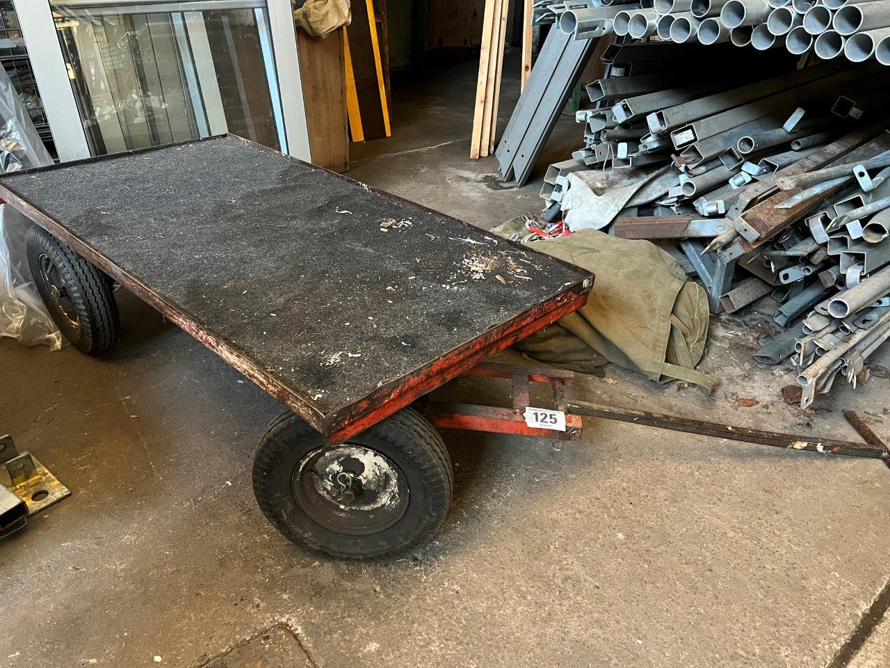 4 wheel trolley on pneumatic tyres. This lot is subject to VAT - Image 2 of 2