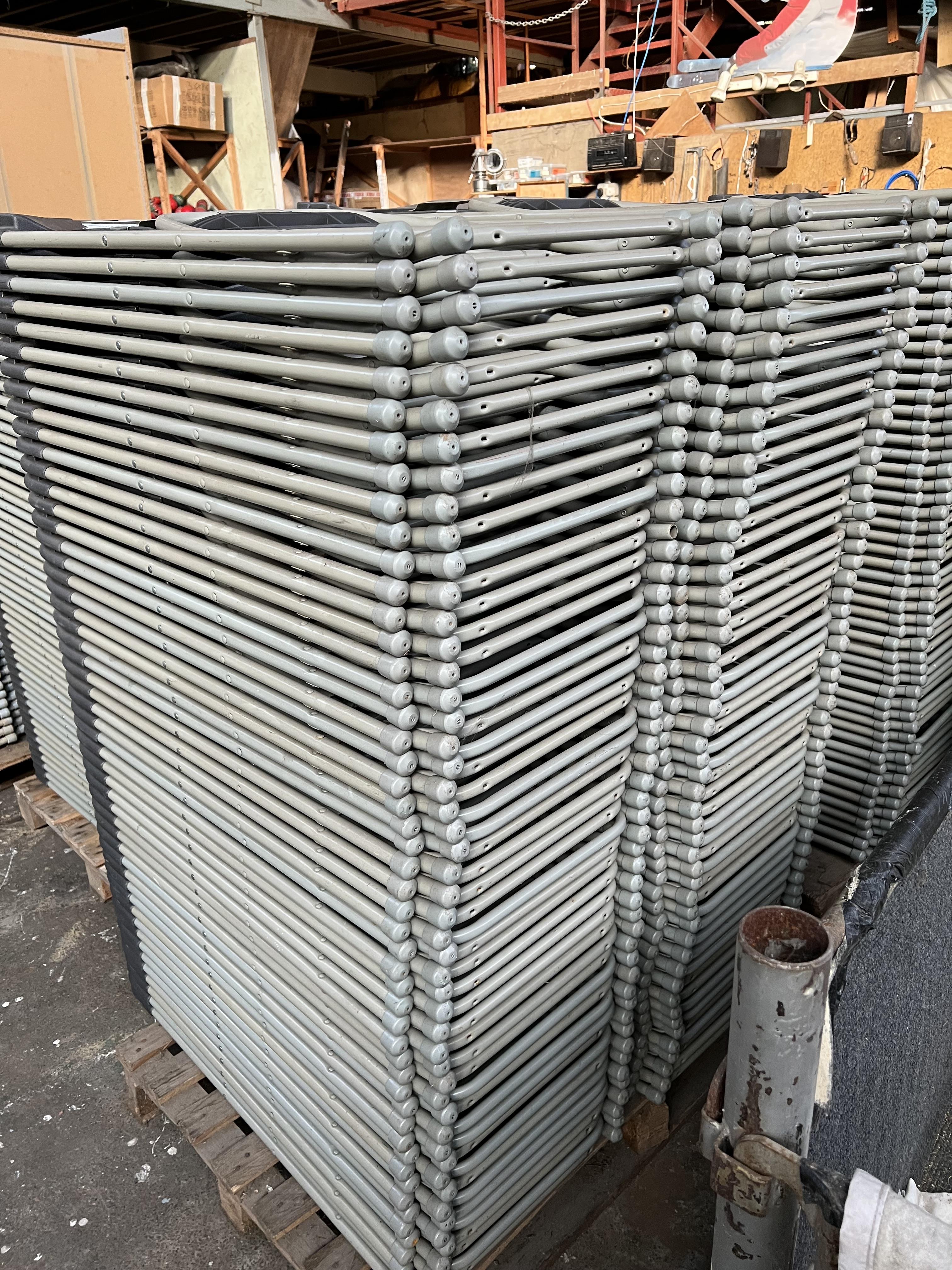 100 Samsonite folding chairs, charcoal. This lot is subject to VAT. - Image 2 of 2