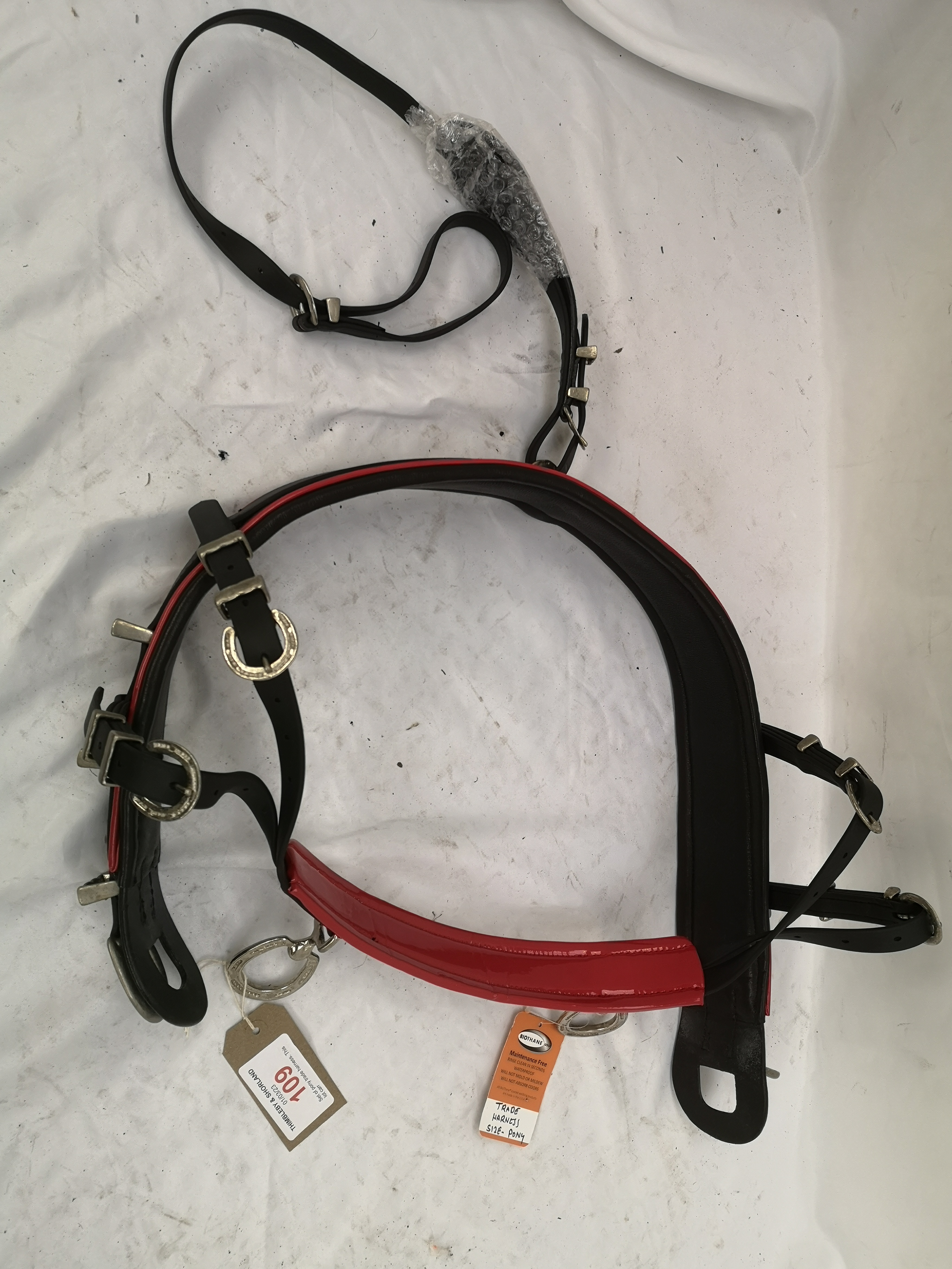 Set of pony trade harness. This lot carries VAT. - Image 6 of 7