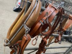 Set of brown trade harness with 22" collar and white metal fittings. This lot carries VAT.