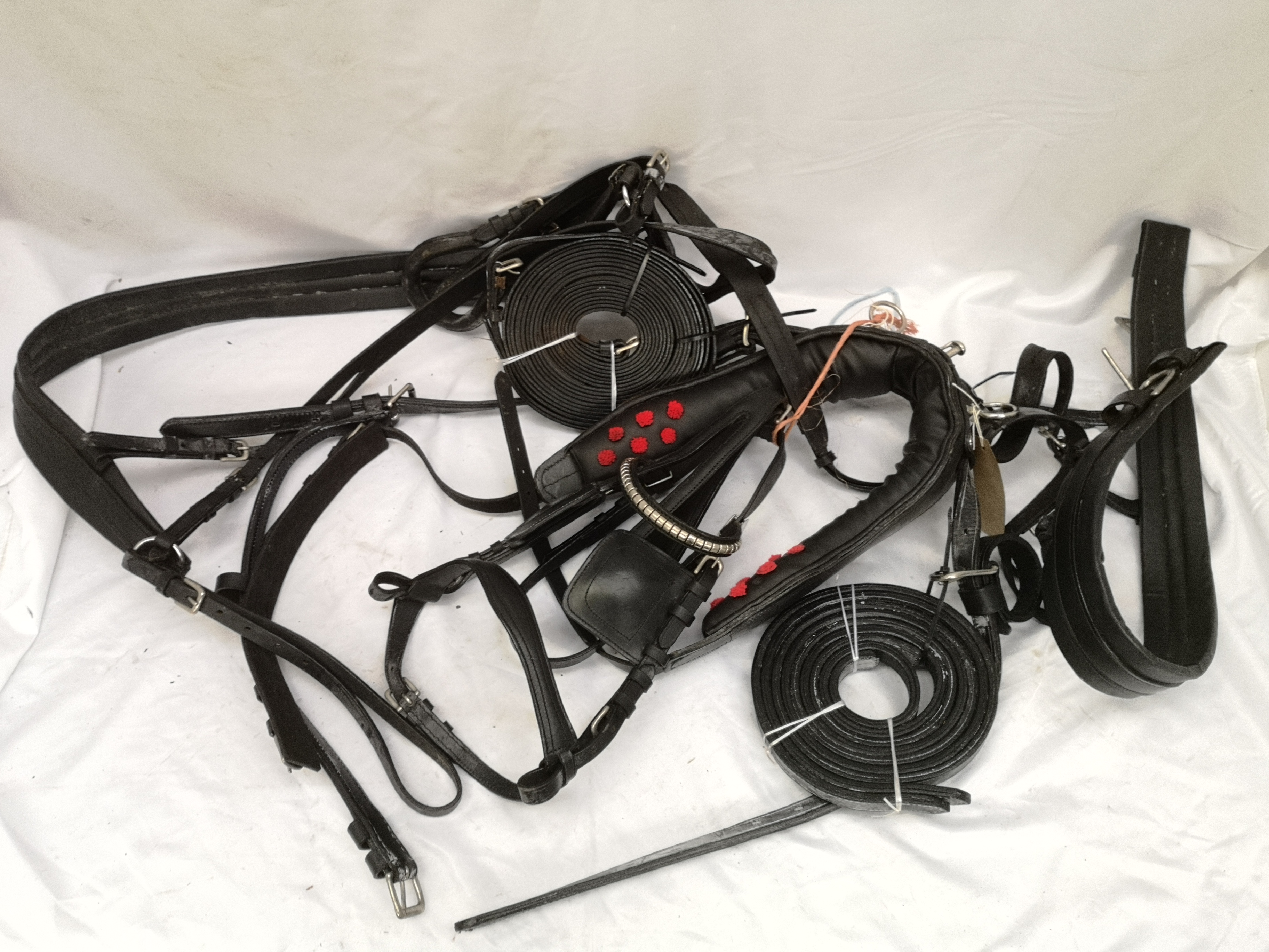 Set of pony black and white metal harness. This lot carries VAT. - Image 3 of 4