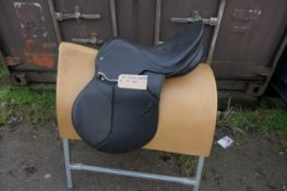 Barnsby black leather GP saddle 18" medium fit