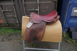 Jefferies Military saddle 18"