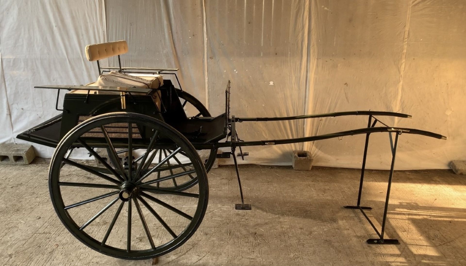 DOG CART built by Parker & Parker of London circa 1900 to suit single or tandem. Finished in dark