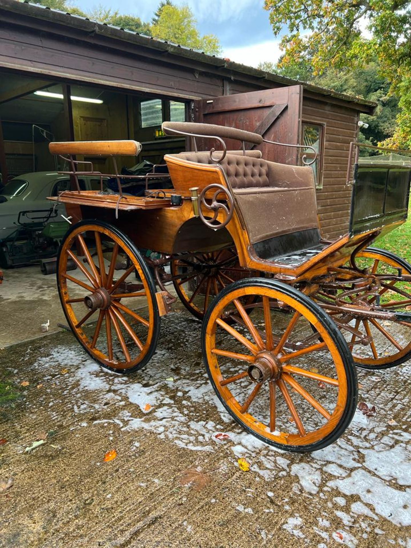 WAGONETTE built by Schmeid of Germany in the late 1800s to suit 14.2 to 15.2hh single or pair. The - Bild 2 aus 5