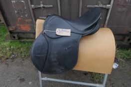Lovatt & Ricketts brown leather GP saddle 18" wide fit