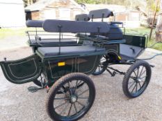 WAGONETTE to suit 14 to 16hh single or pair. Painted Brooklands green with cream lining and black