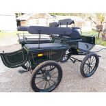 WAGONETTE to suit 14 to 16hh single or pair. Painted Brooklands green with cream lining and black