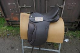 Barnsby brown leather dressage saddle 17.5" wide fit