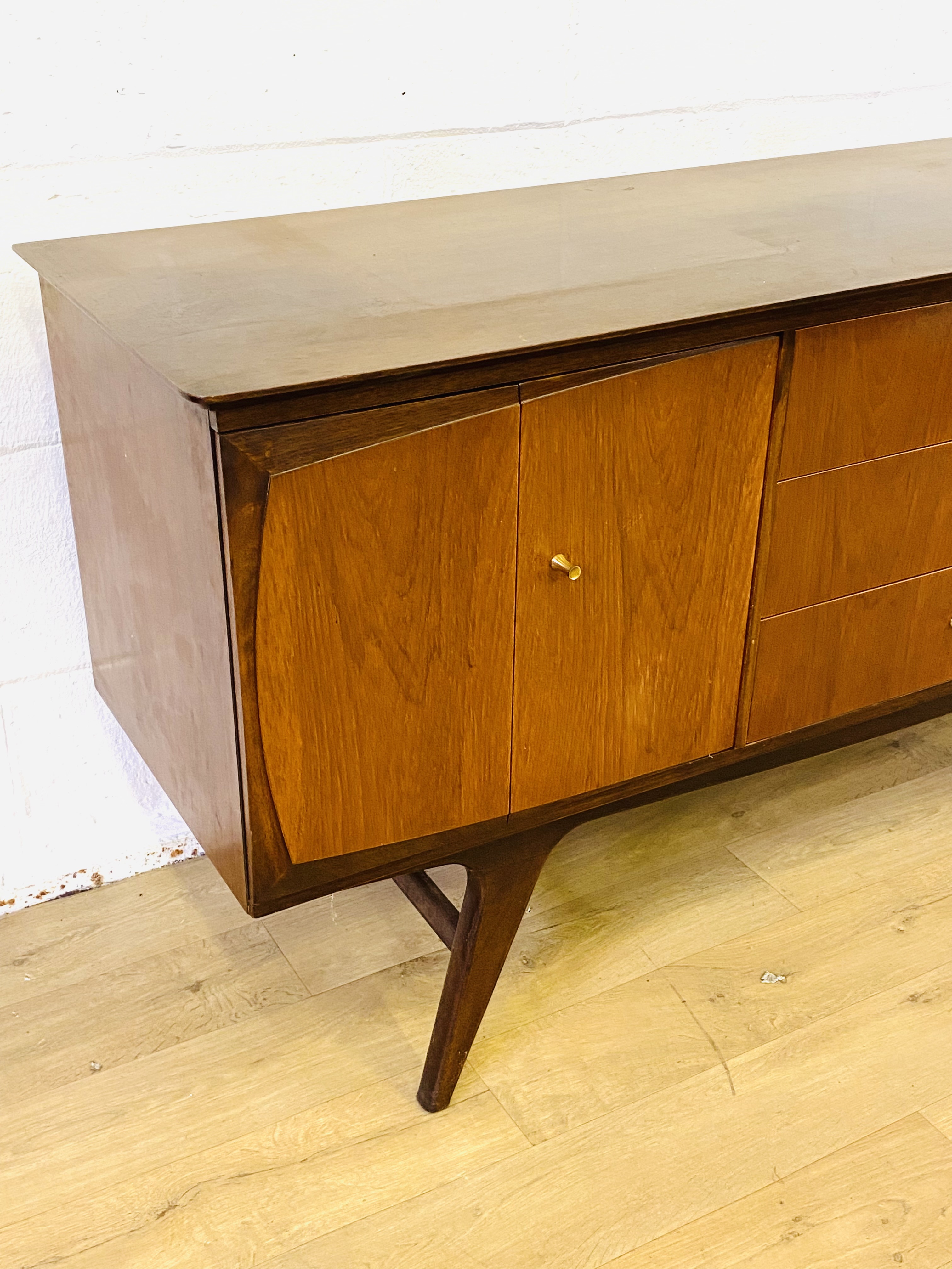 Teak sideboard - Image 4 of 6