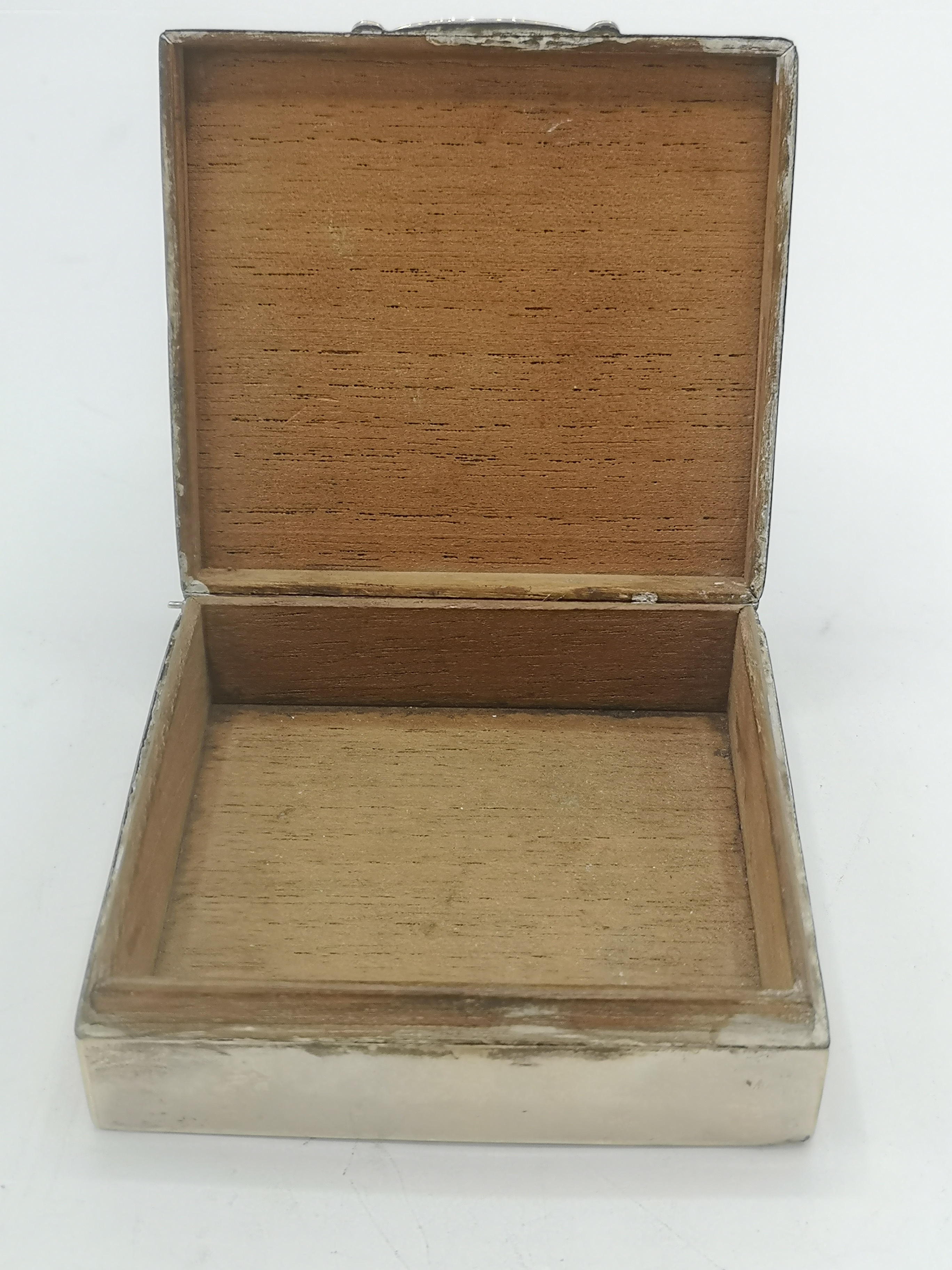 Silver cigarette box - Image 3 of 3