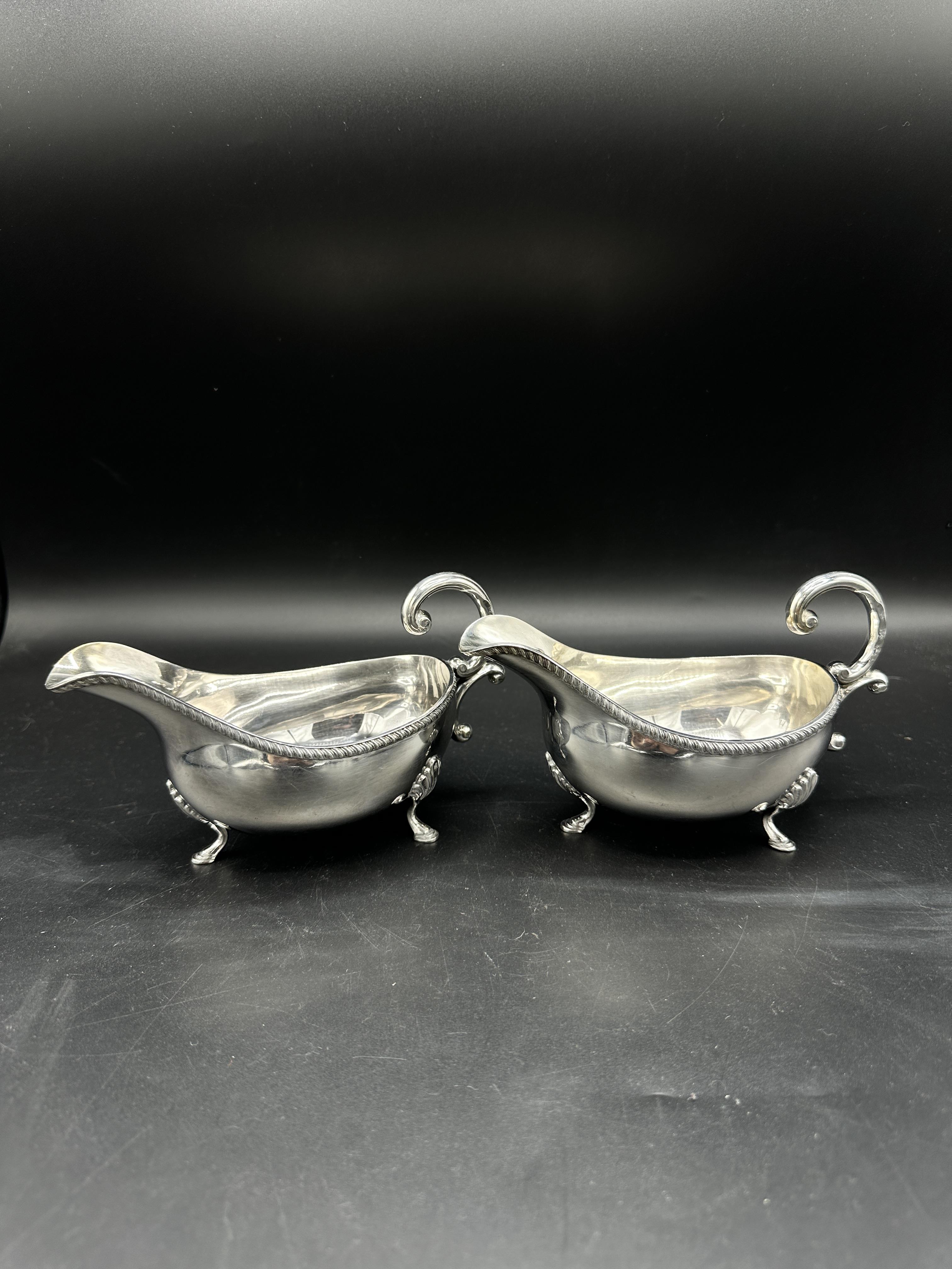 Pair of silver sauce boats - Image 3 of 3