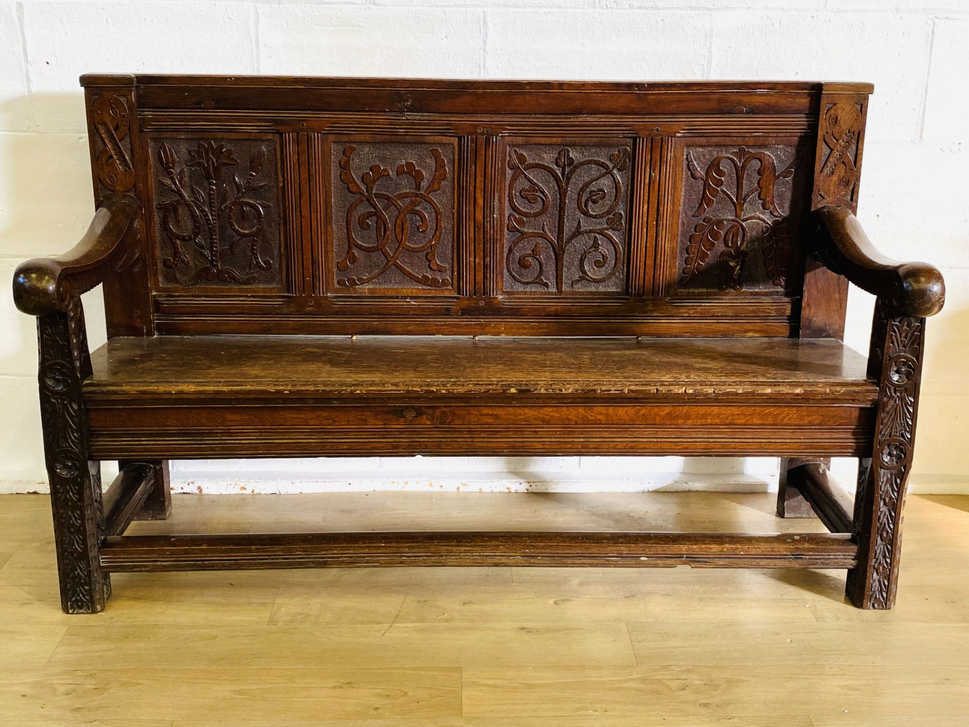 19th century oak settle - Image 8 of 8