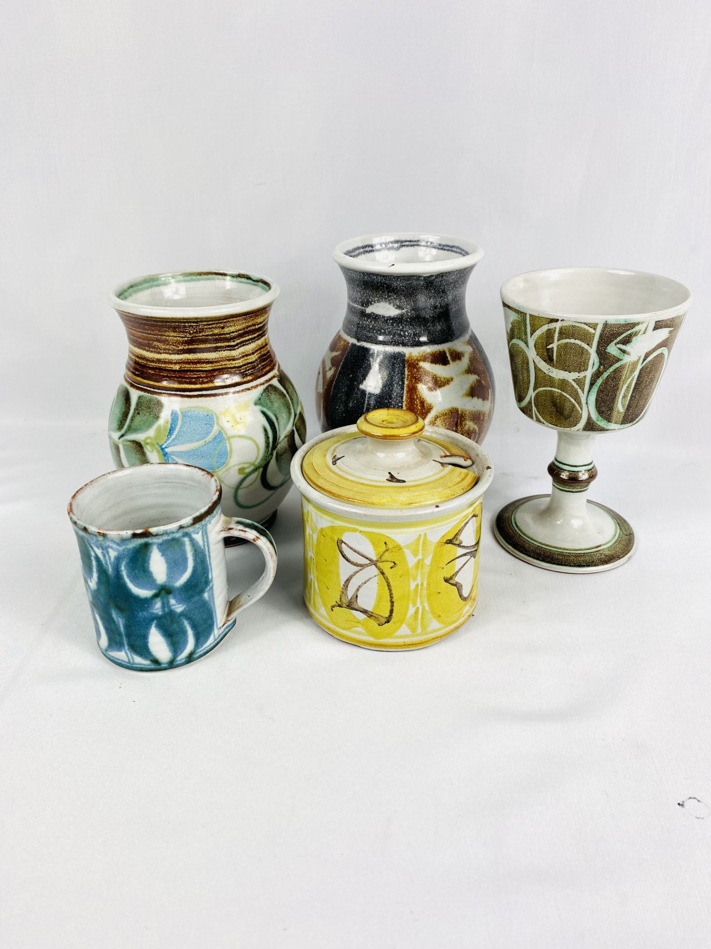 Five pieces of Aldermaston pottery