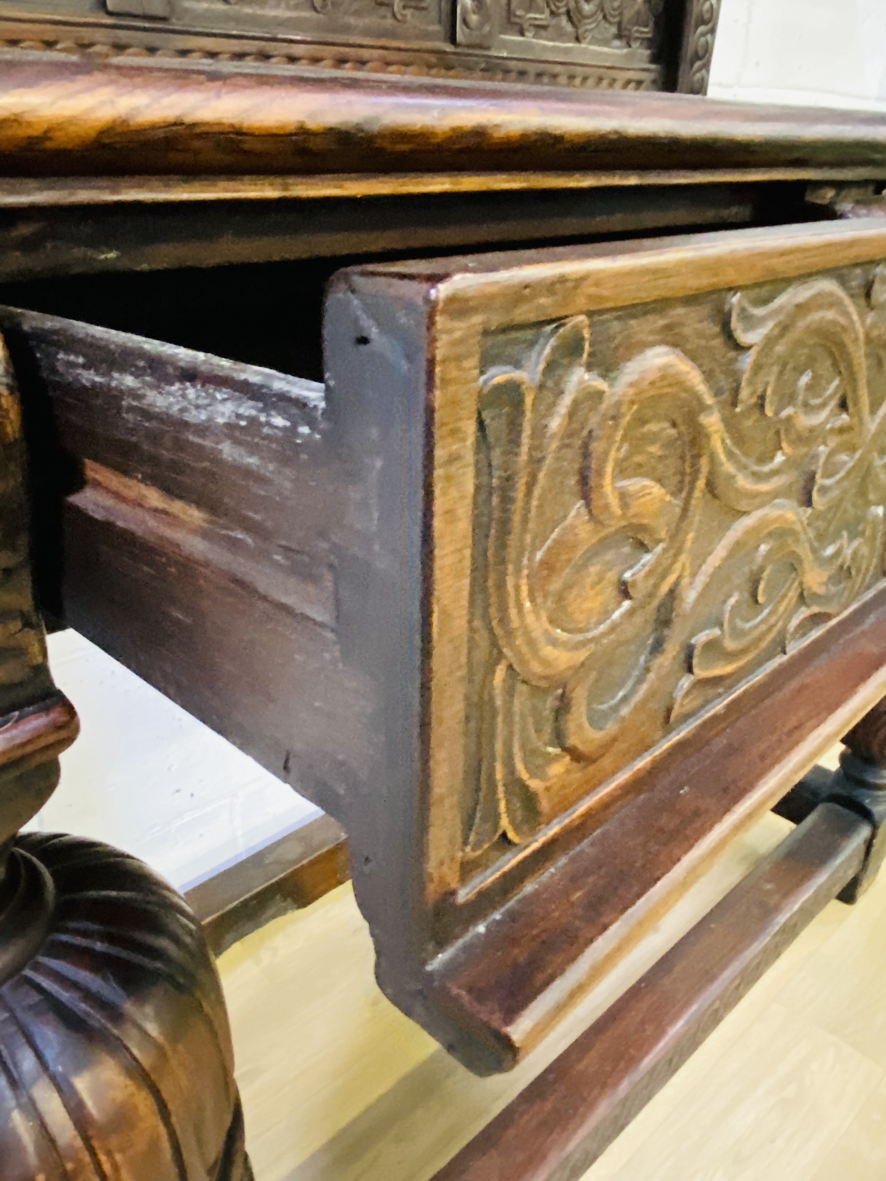 Victorian oak court cupboard - Image 10 of 15