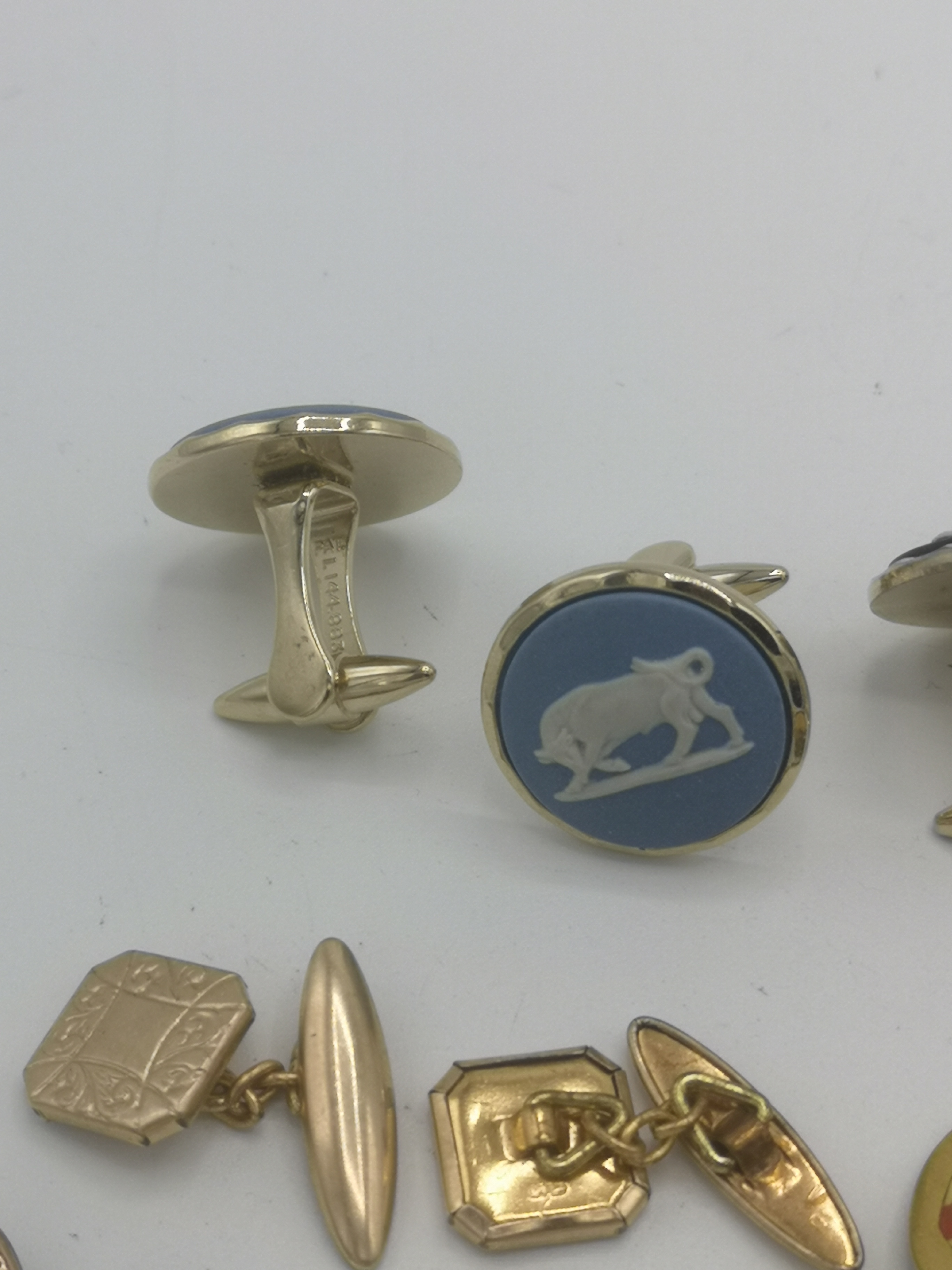 Quantity of fashion cufflinks to include Paul Smith, Hugo Boss and Duchamp - Image 6 of 8