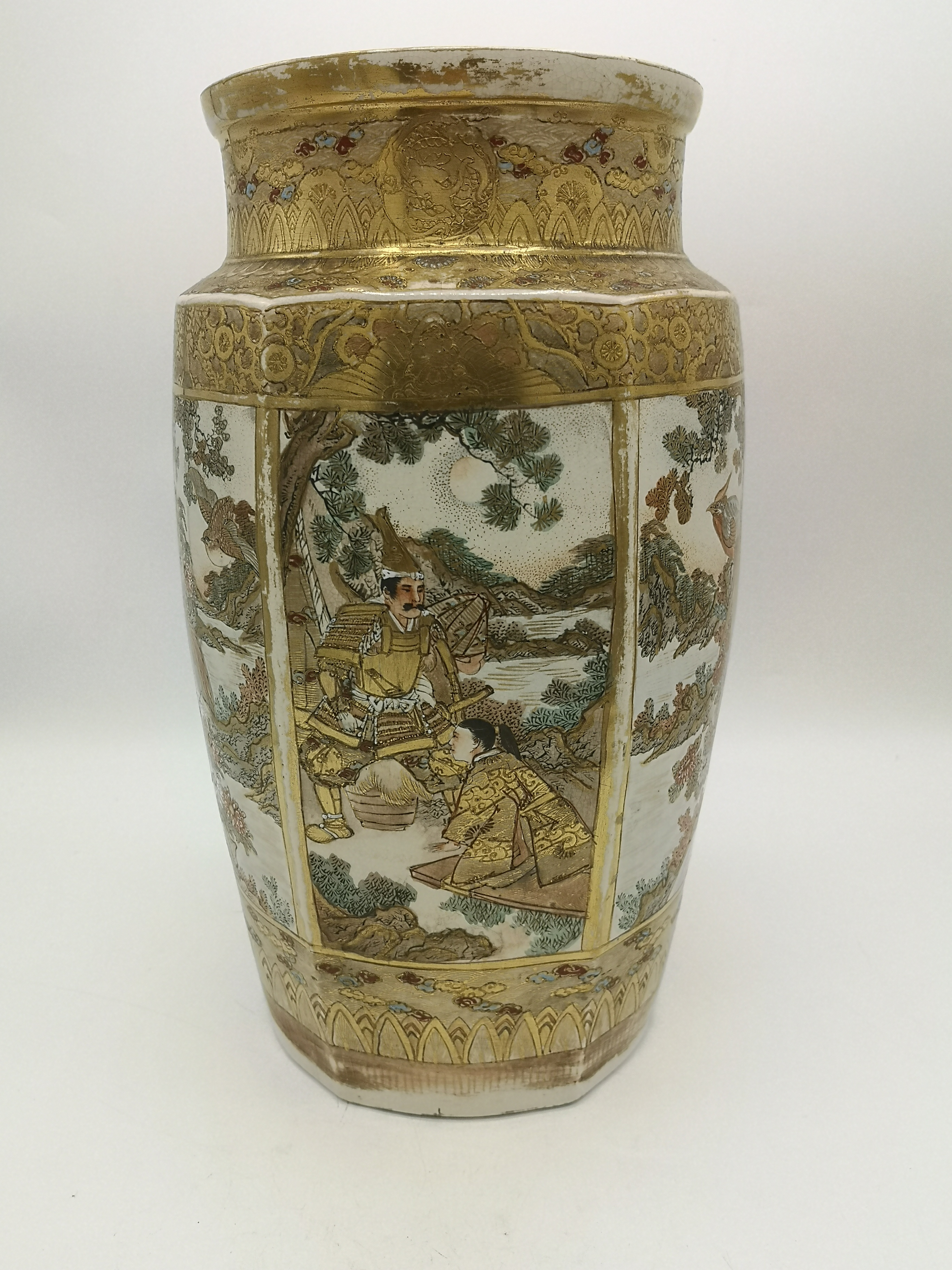 Pair of Japanese Satsuma vases - Image 18 of 23