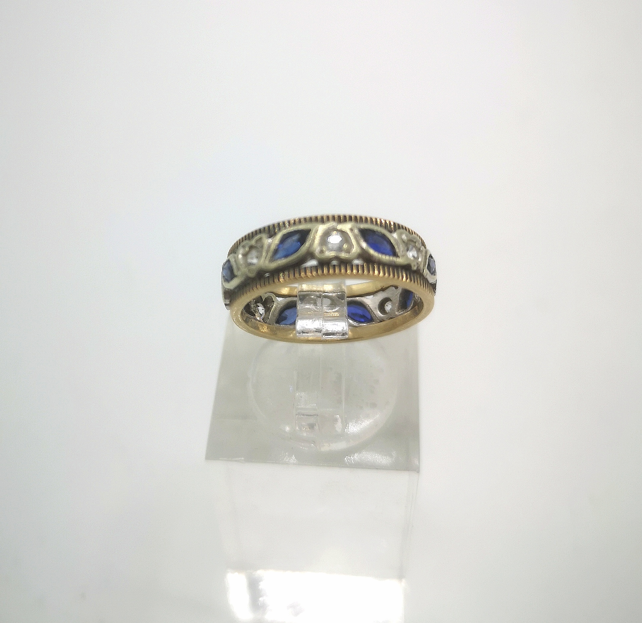 Two 9ct stone set rings - Image 3 of 8