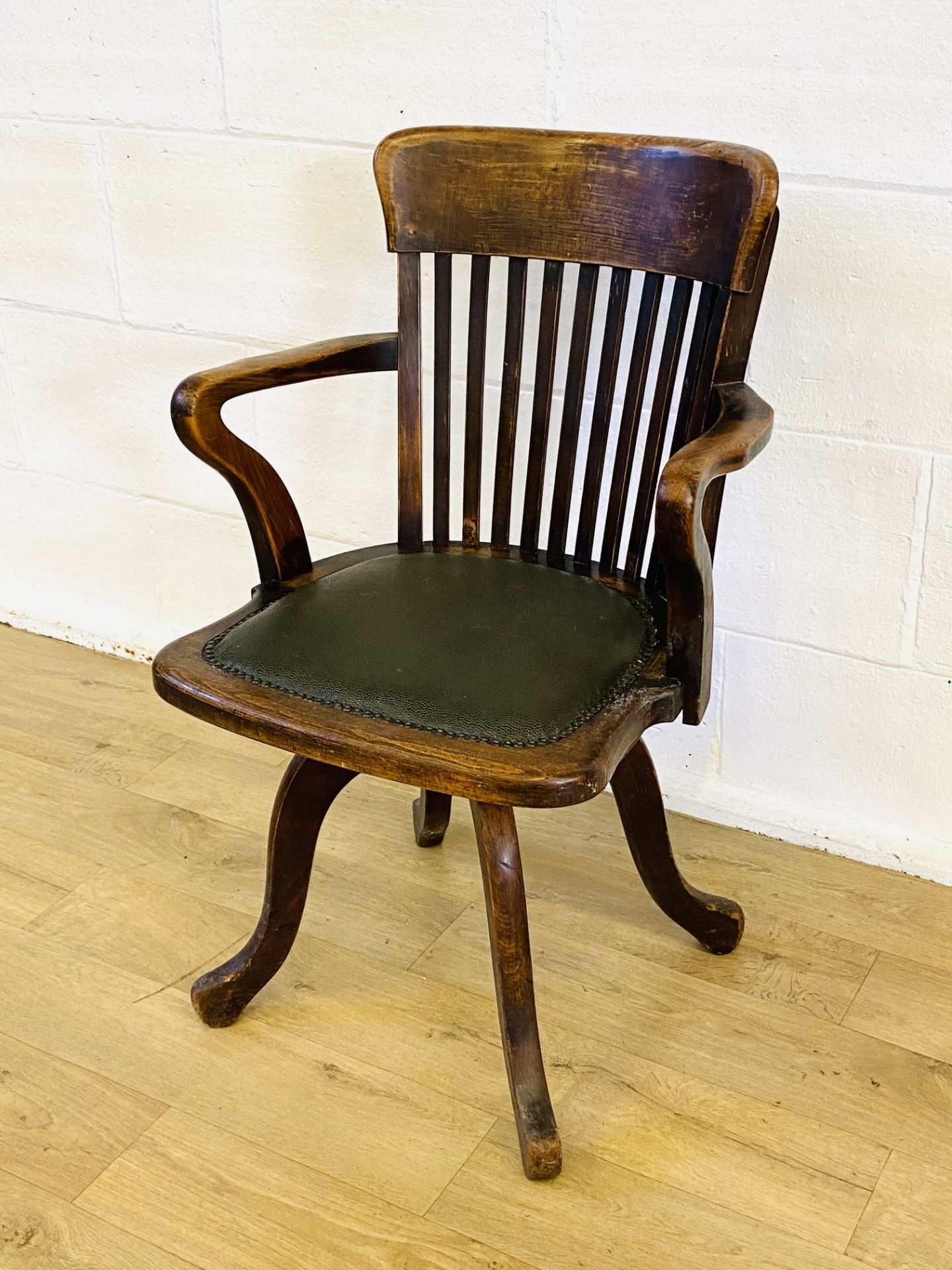 Oak railback office chair - Image 4 of 5