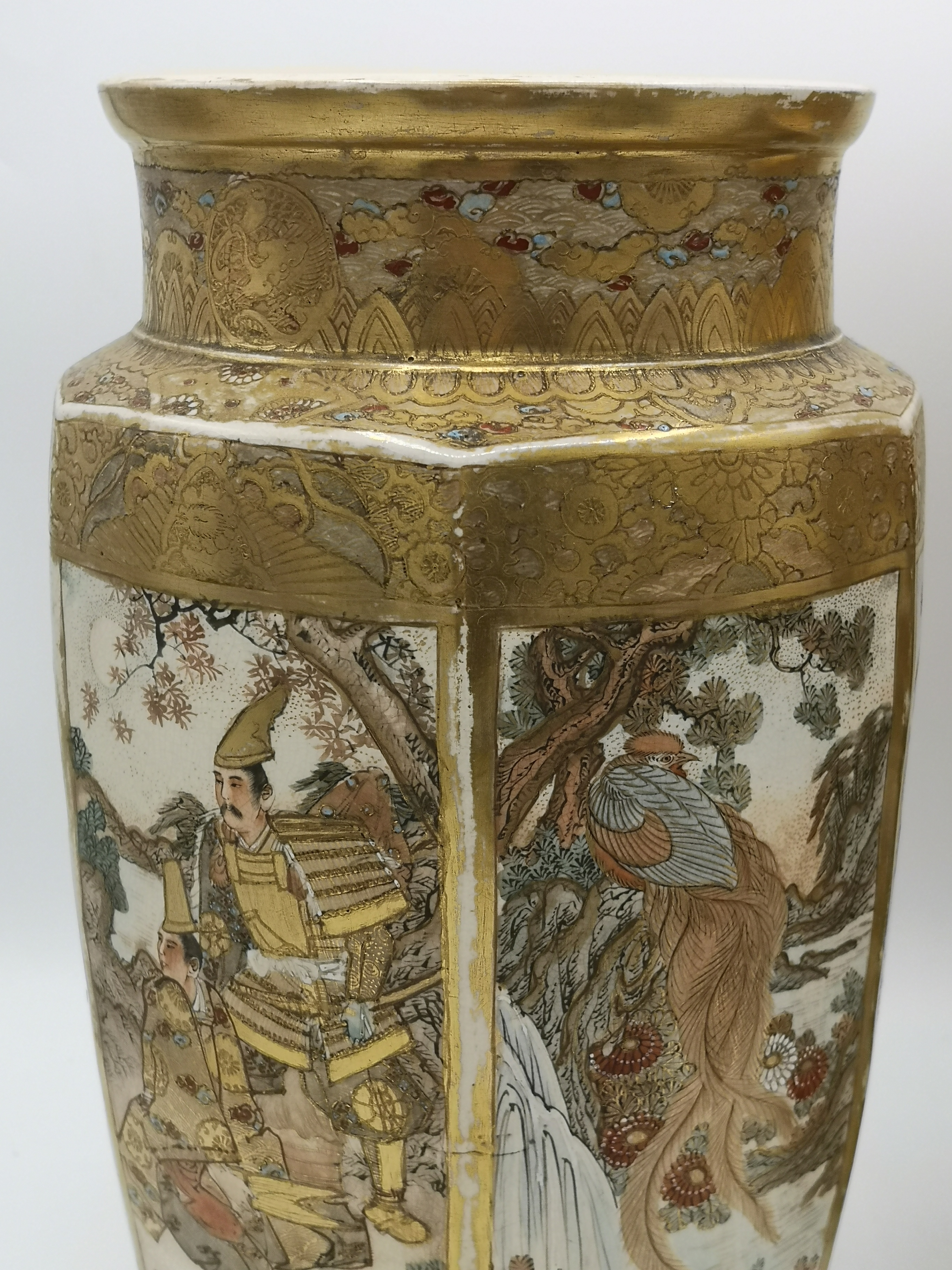 Pair of Japanese Satsuma vases - Image 11 of 23