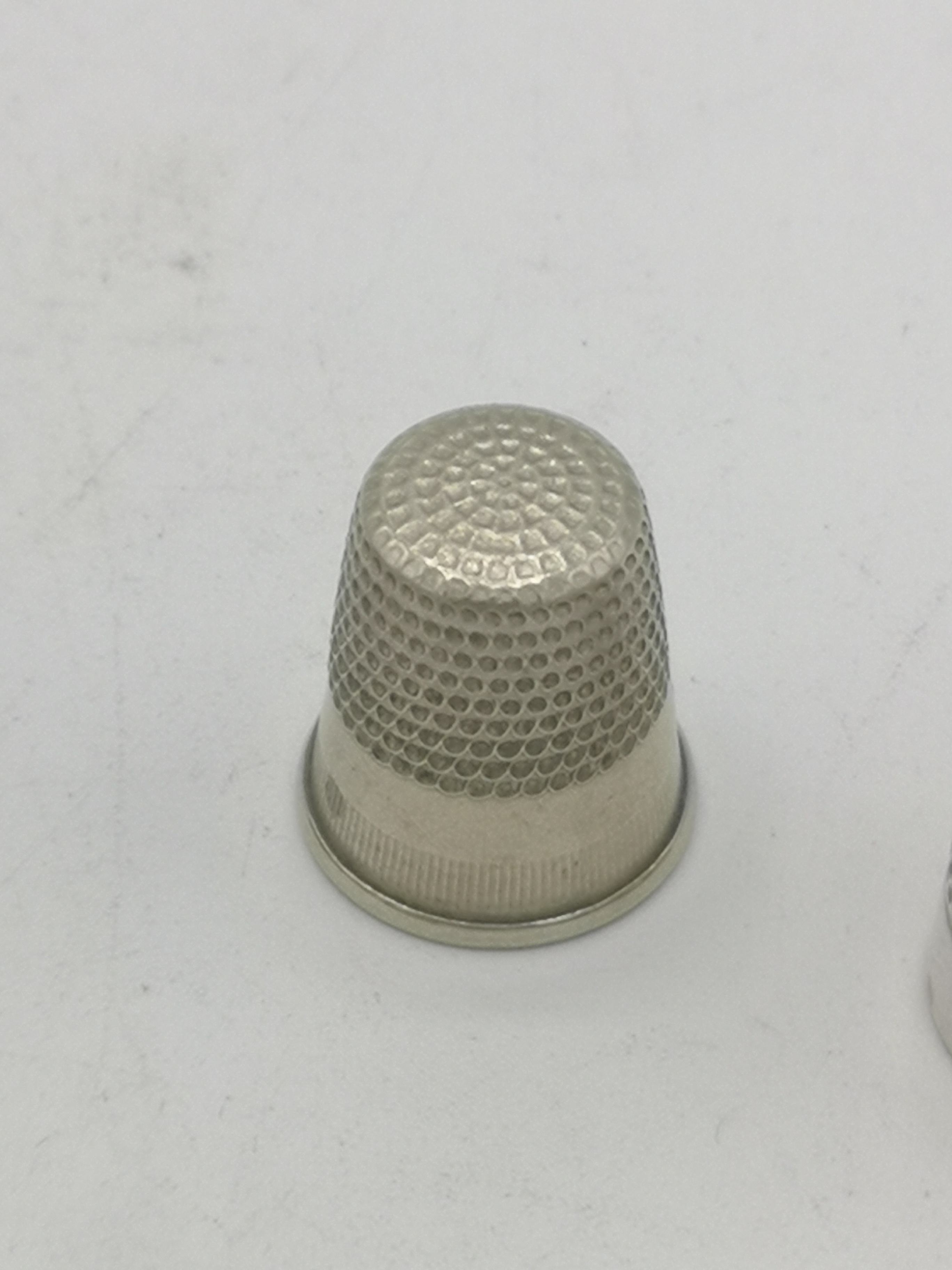 Five silver thimbles together with three others - Image 7 of 9