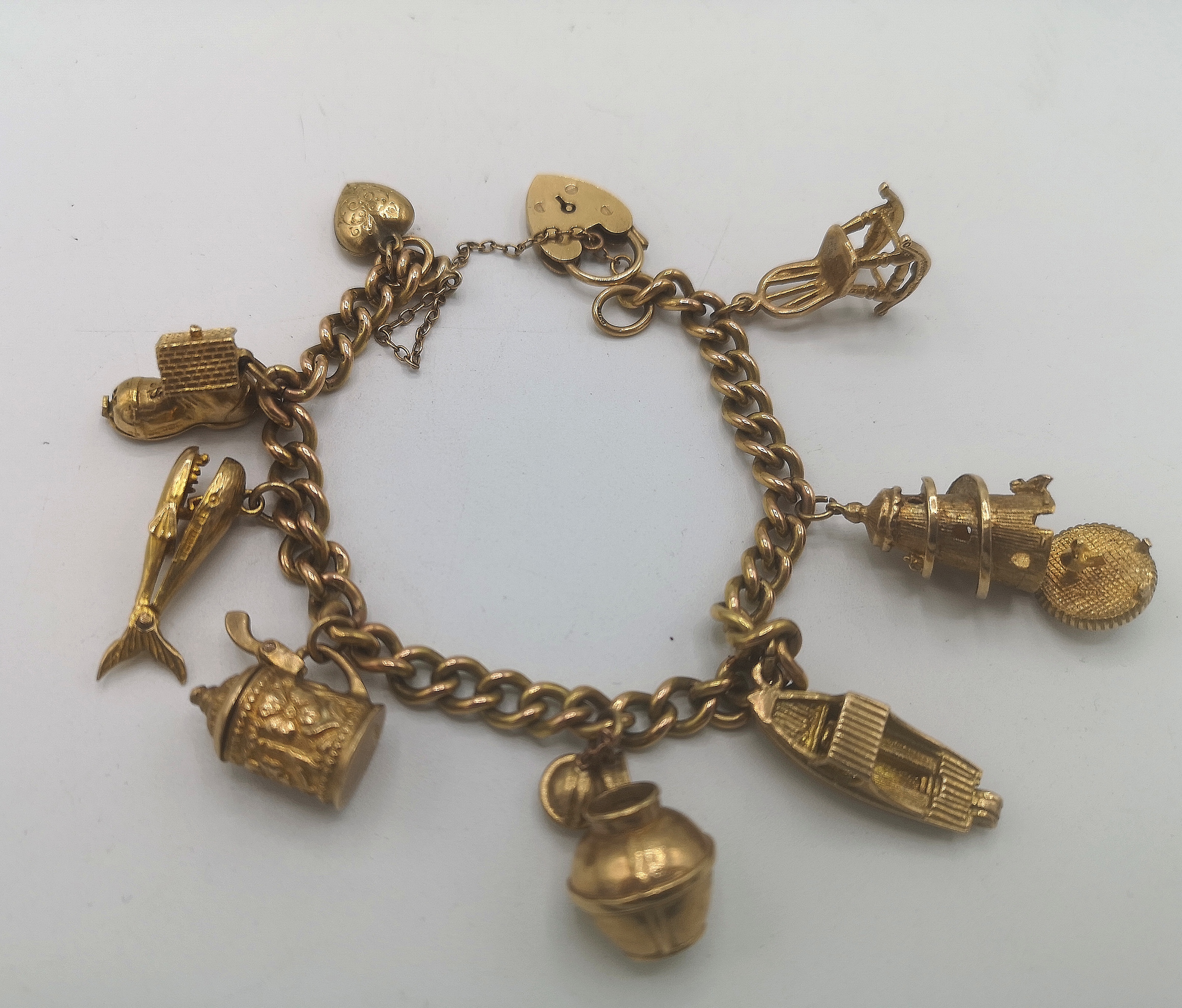 9ct gold charm bracelet