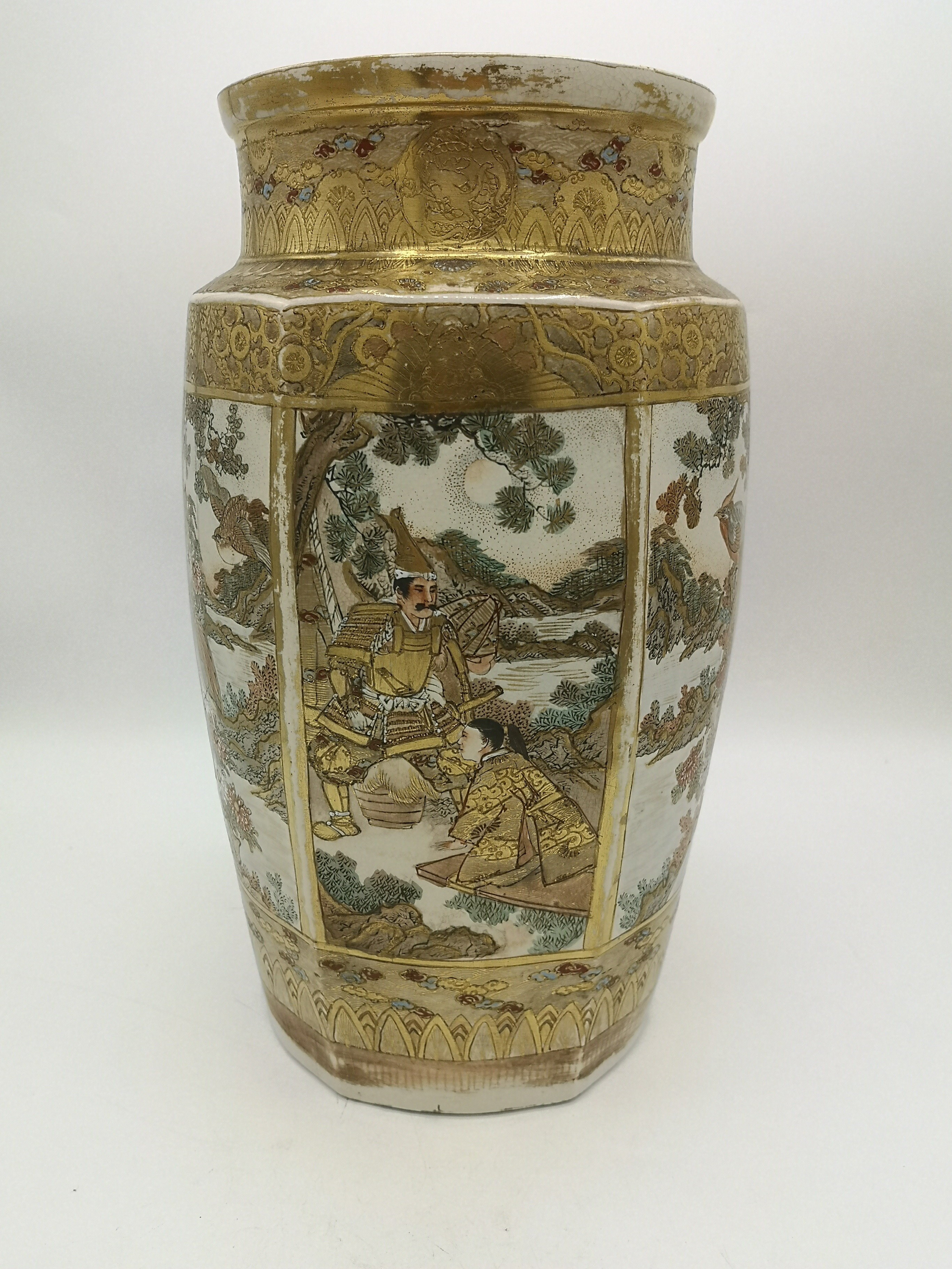 Pair of Japanese Satsuma vases - Image 17 of 23