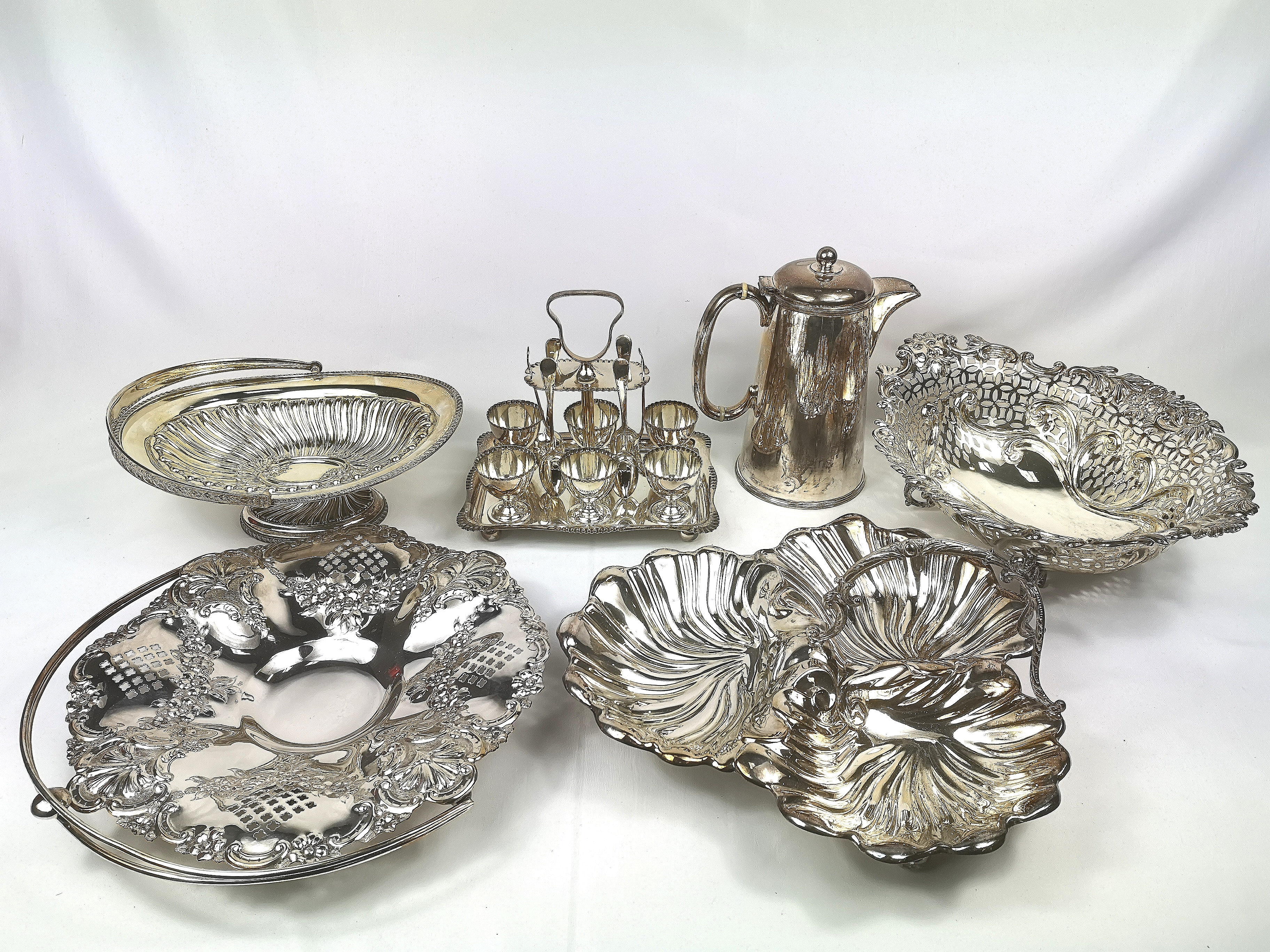 Quantity of silver plate