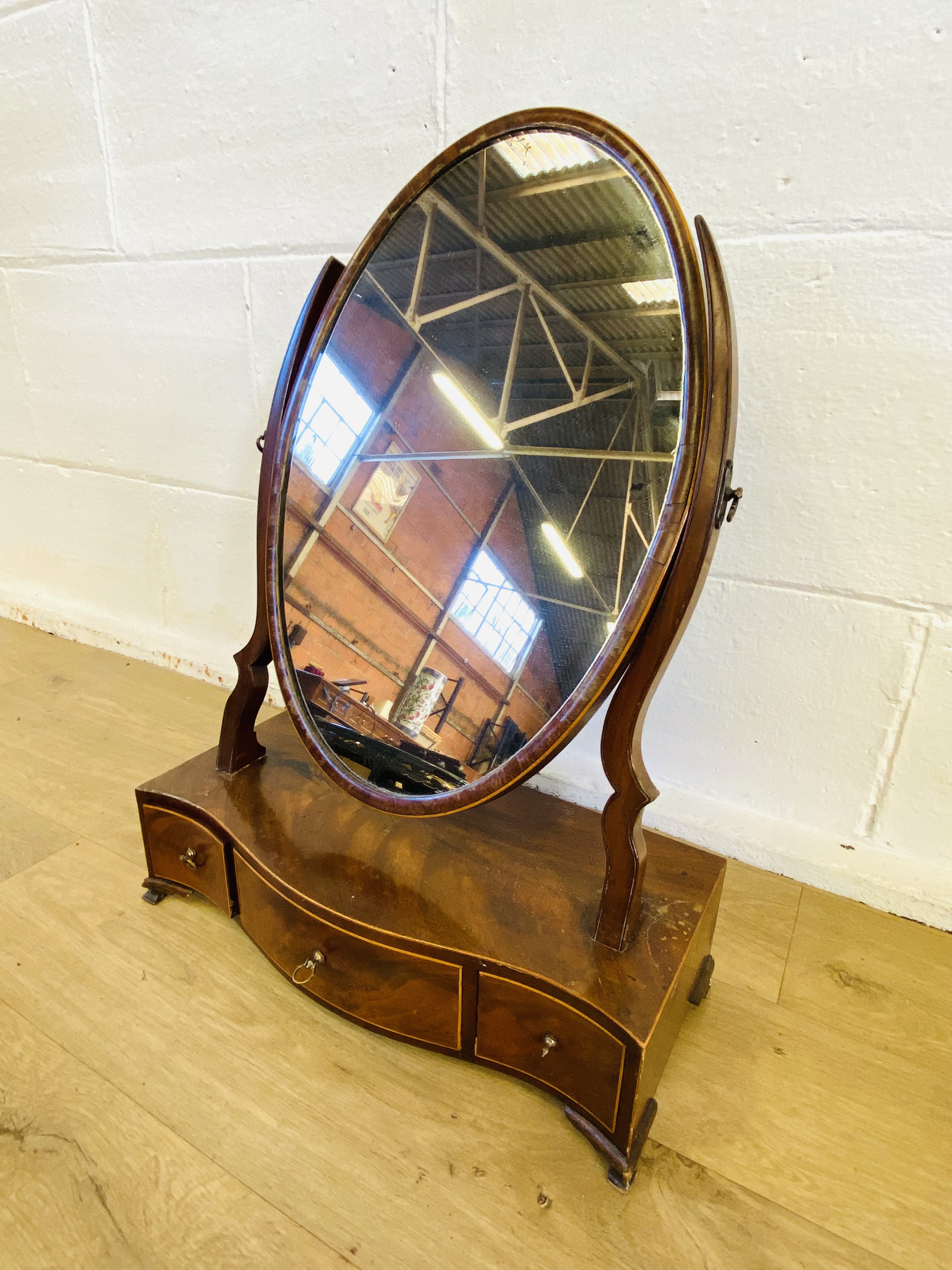 Mahogany veneer toilet mirror - Image 4 of 4