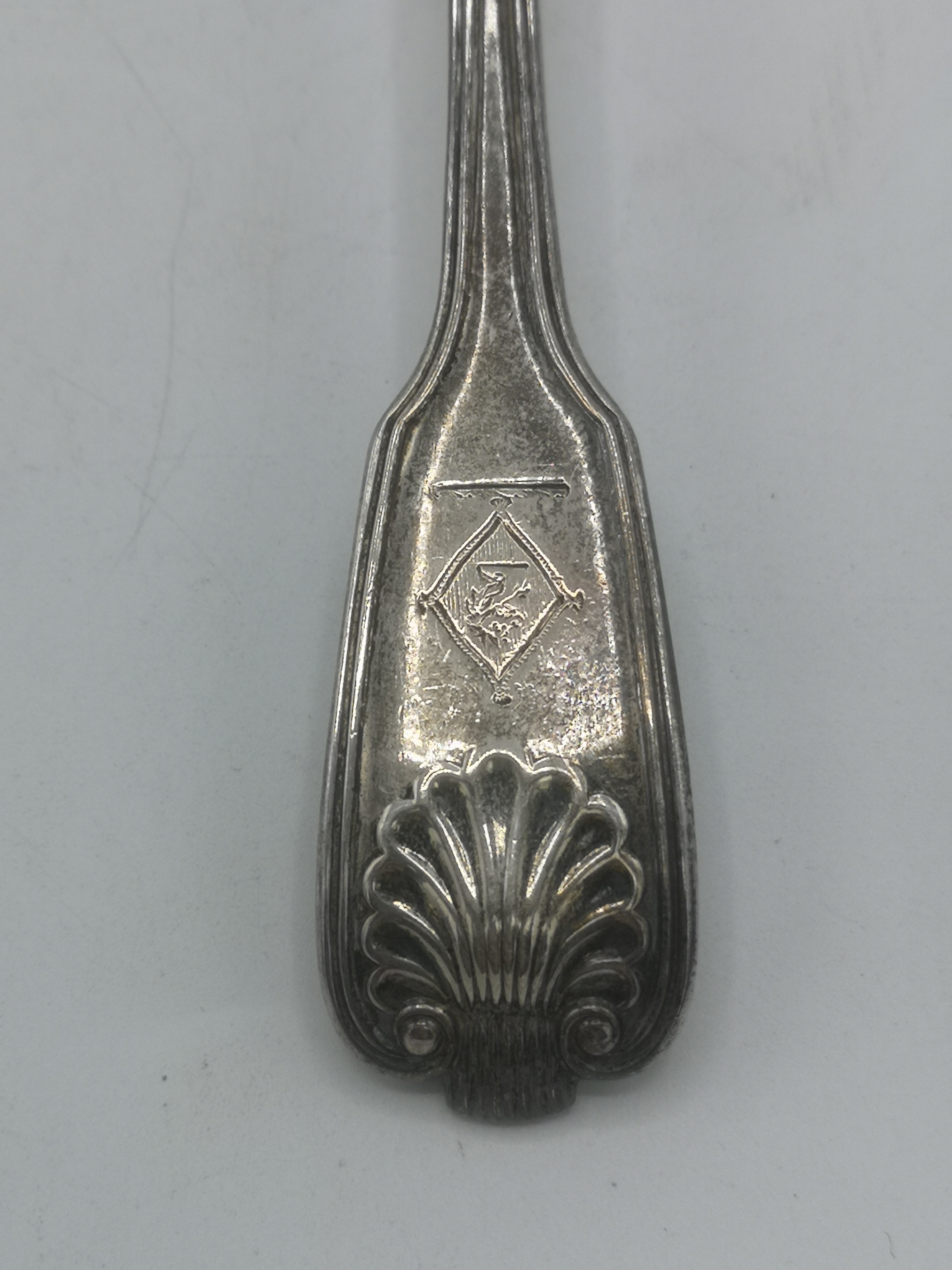 Silver tea strainer and other items - Image 8 of 10