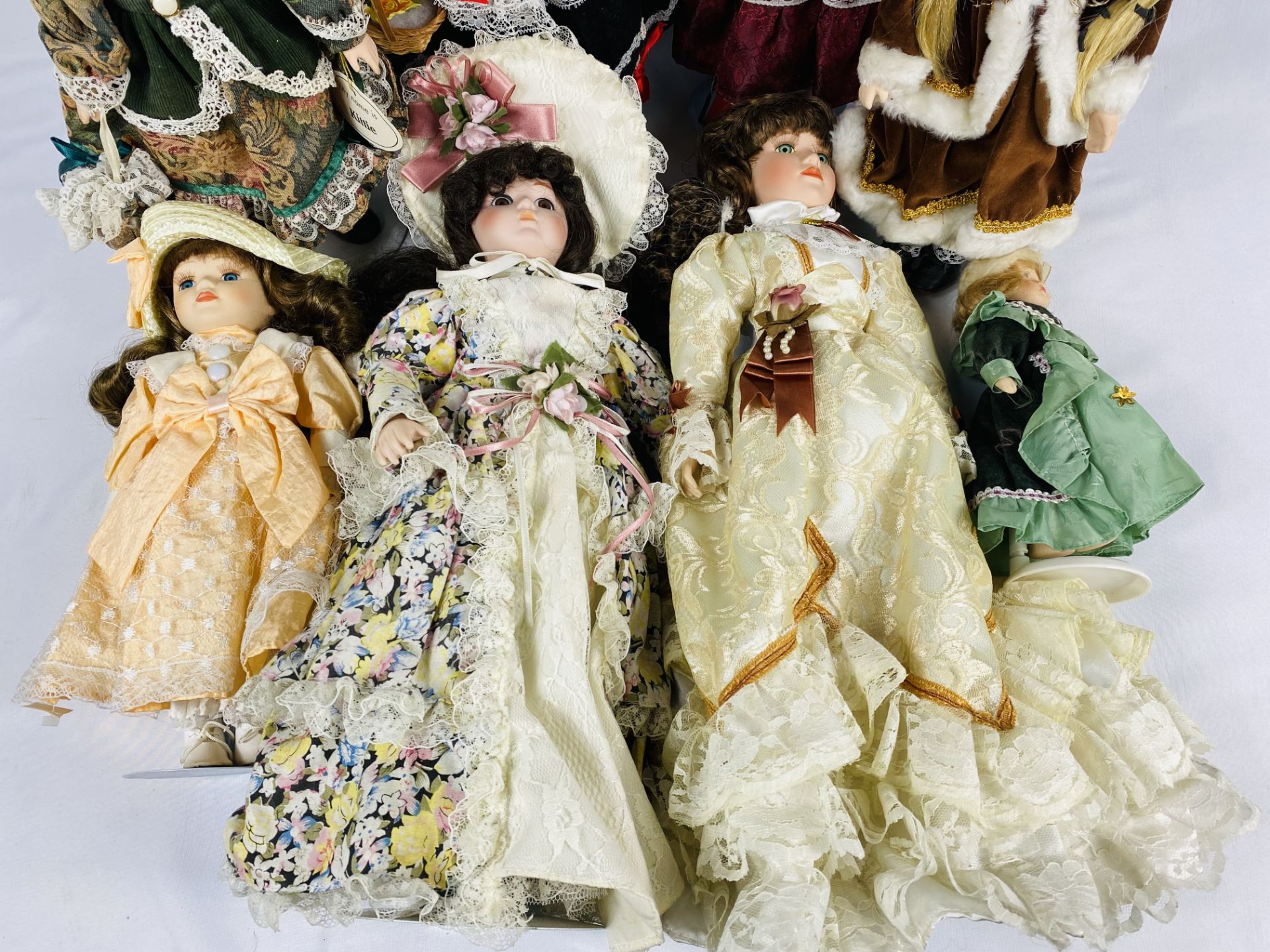 Eight collectors dolls - Bild 4 aus 5