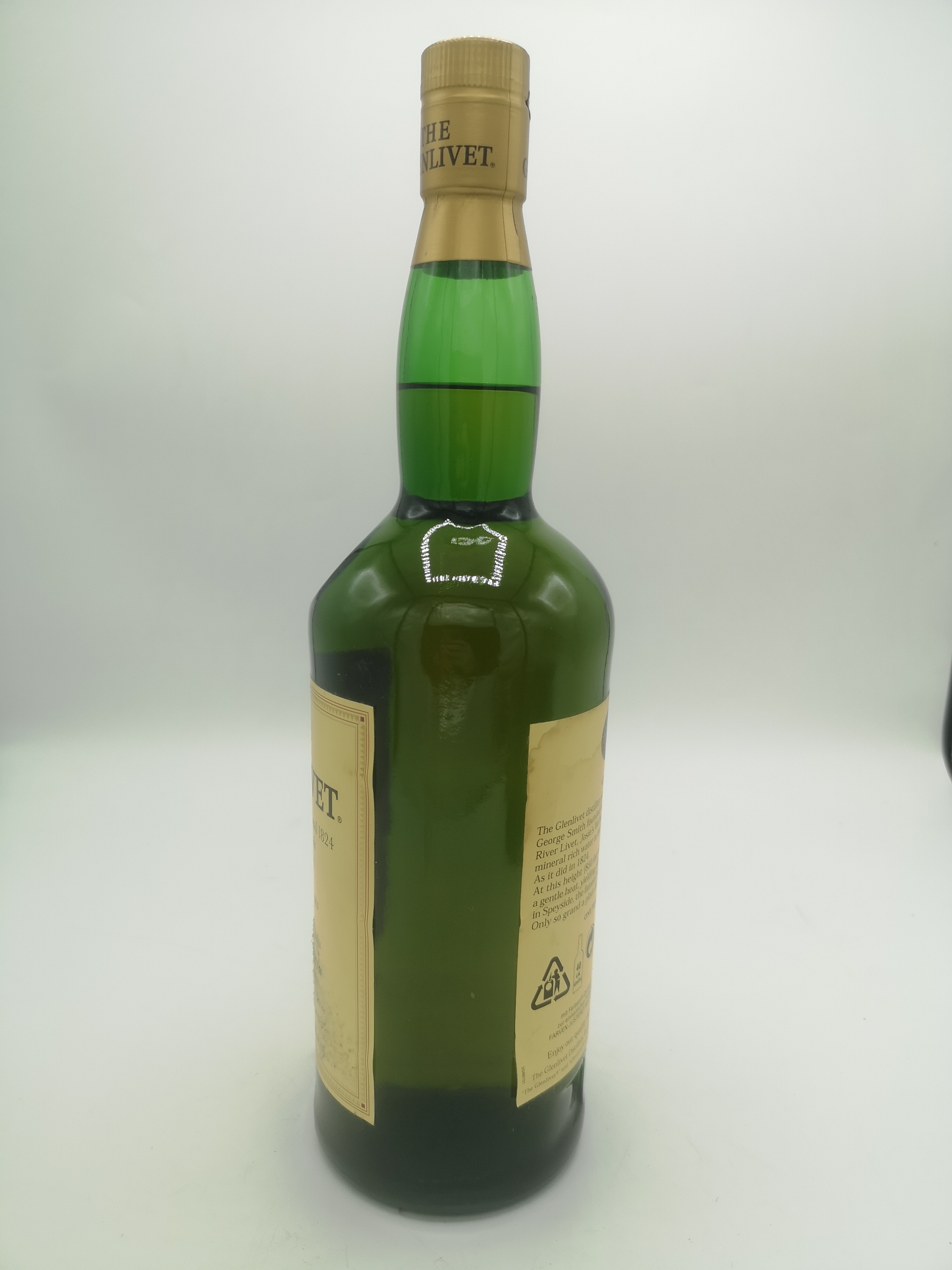 The Glenlivet, 1l pure single malt Scotch whisky - Image 2 of 8