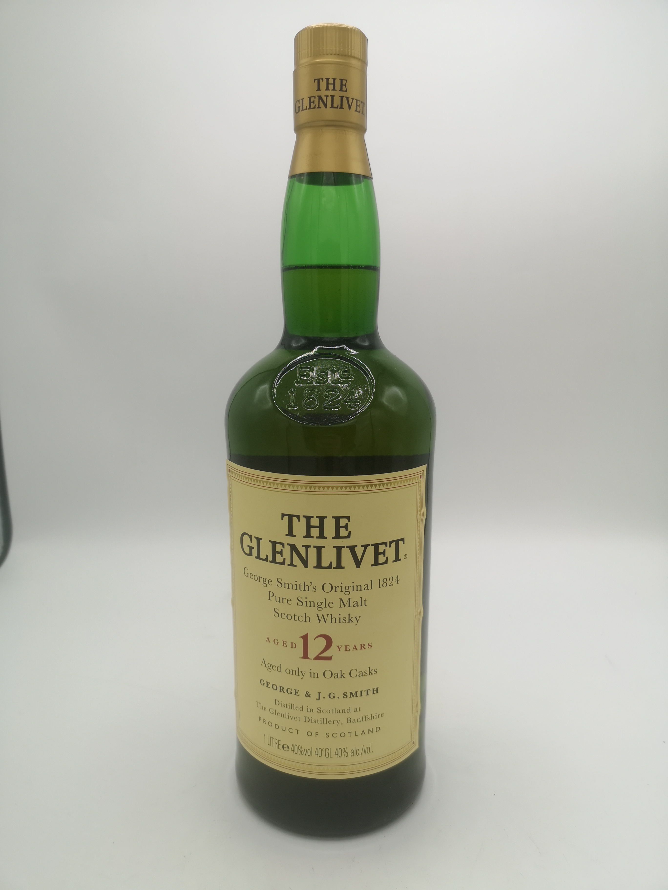 The Glenlivet, 1l pure single malt Scotch whisky