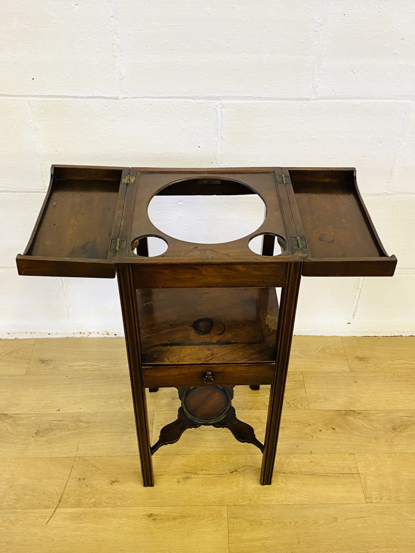 Mahogany washstand - Image 4 of 5