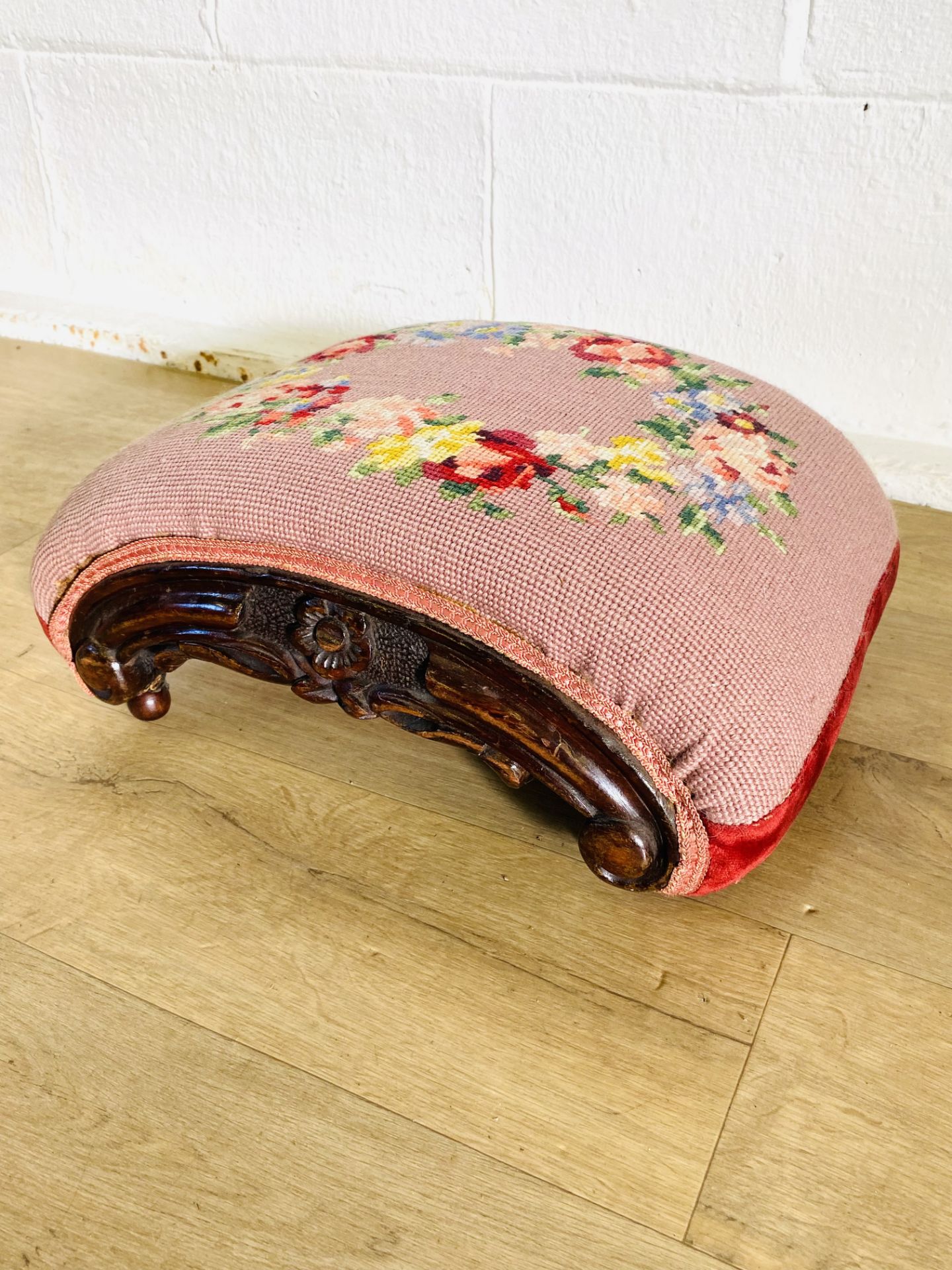 Victorian footstool - Image 3 of 4