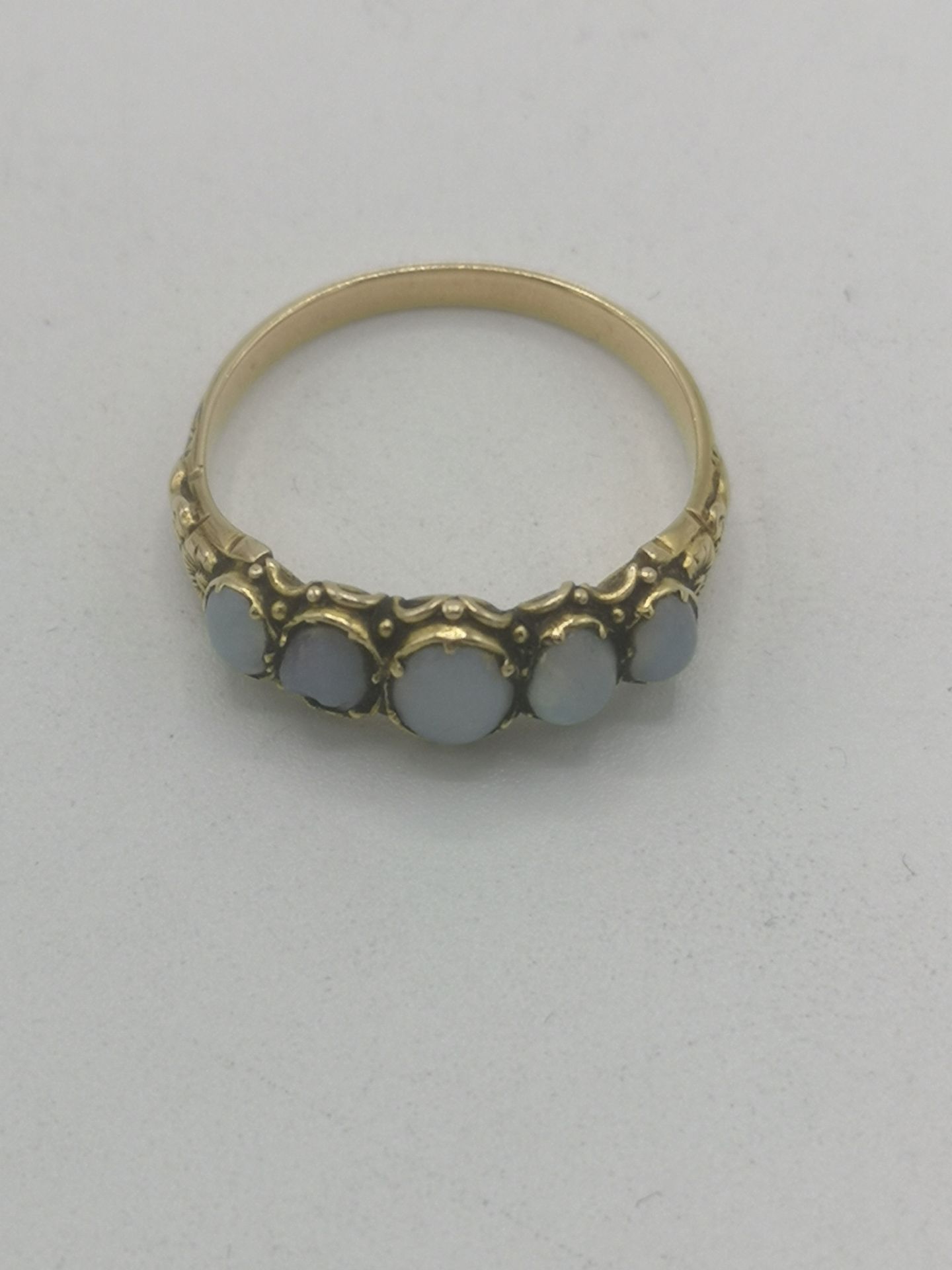 Eight 9ct gold rings - Image 13 of 27