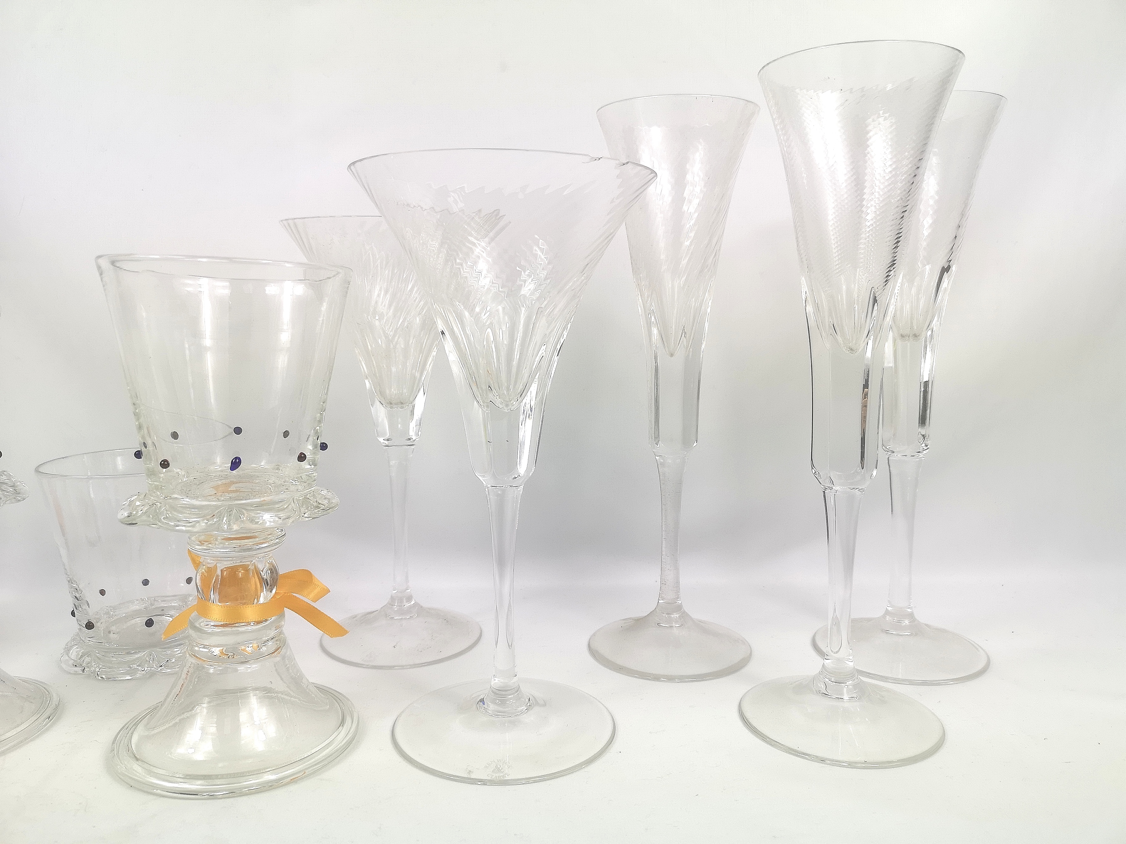 Collection of drinking glasses - Image 3 of 3