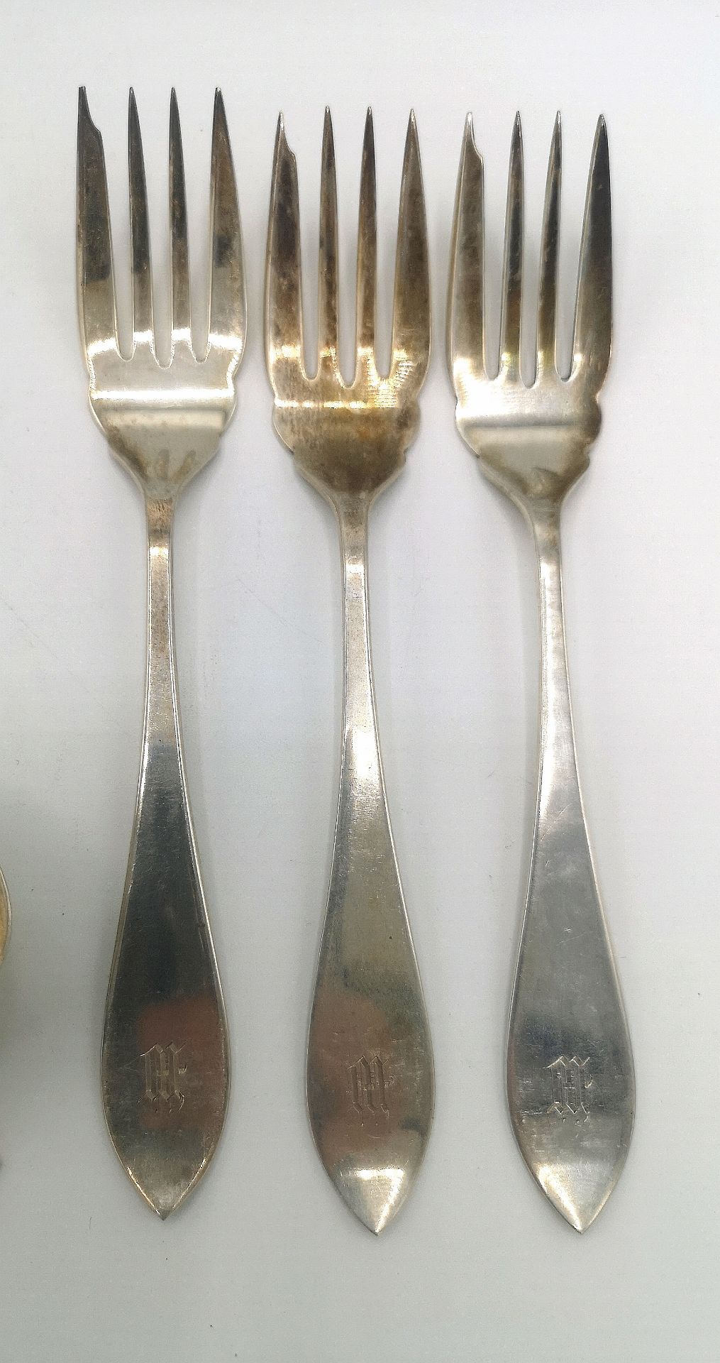 Six Birks silver dessert forks together with two silver table spoons - Image 4 of 4