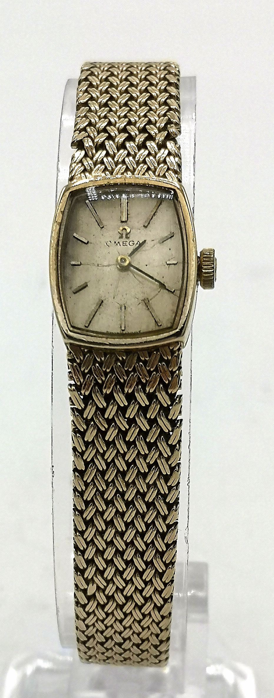 Ladies Omega wristwatch in 9ct gold case