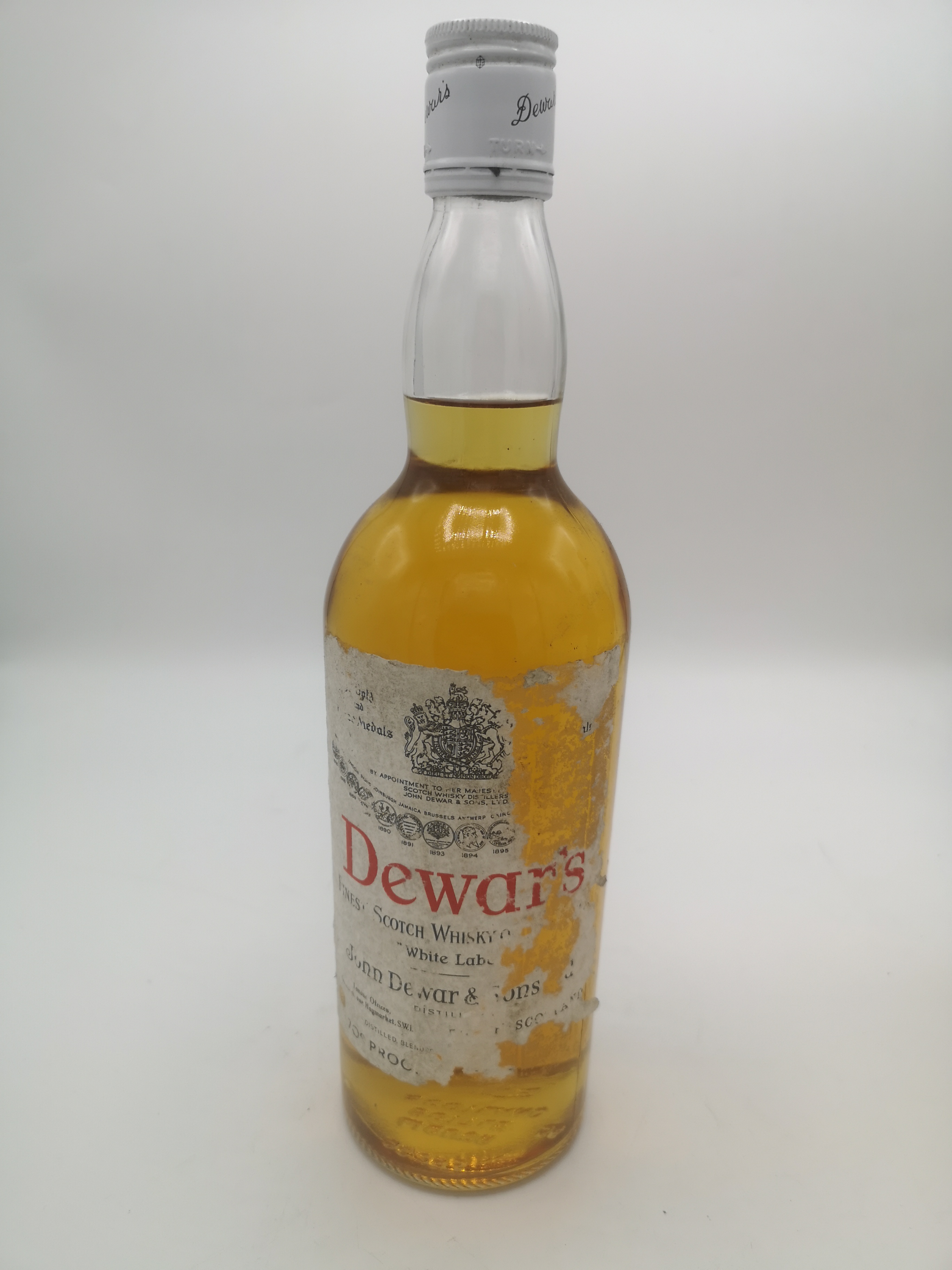 Two bottles of Dewar's Scotch whisky - Image 2 of 11