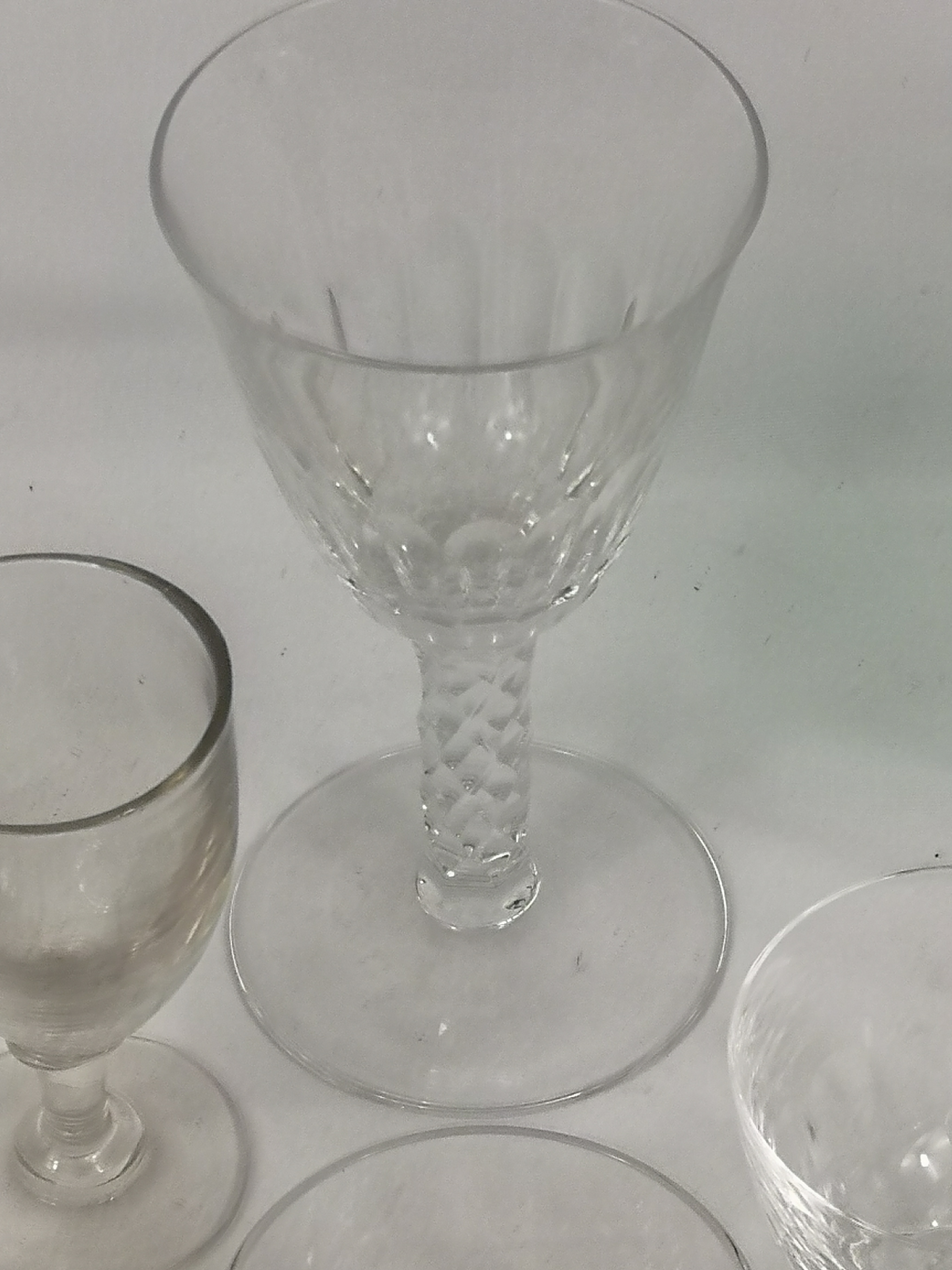 Collection of drinking glasses - Image 7 of 16