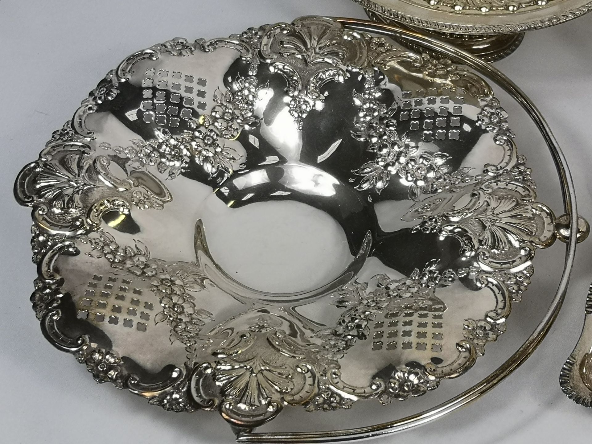 Quantity of silver plate - Image 4 of 8