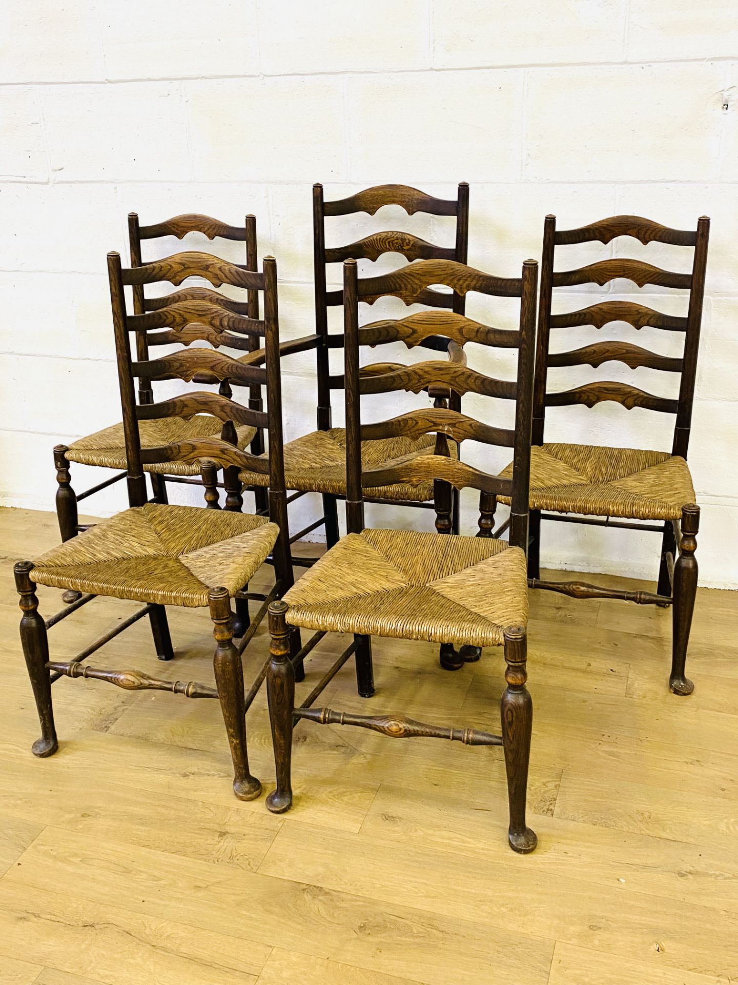 Five oak ladderback dining chairs - Image 9 of 9