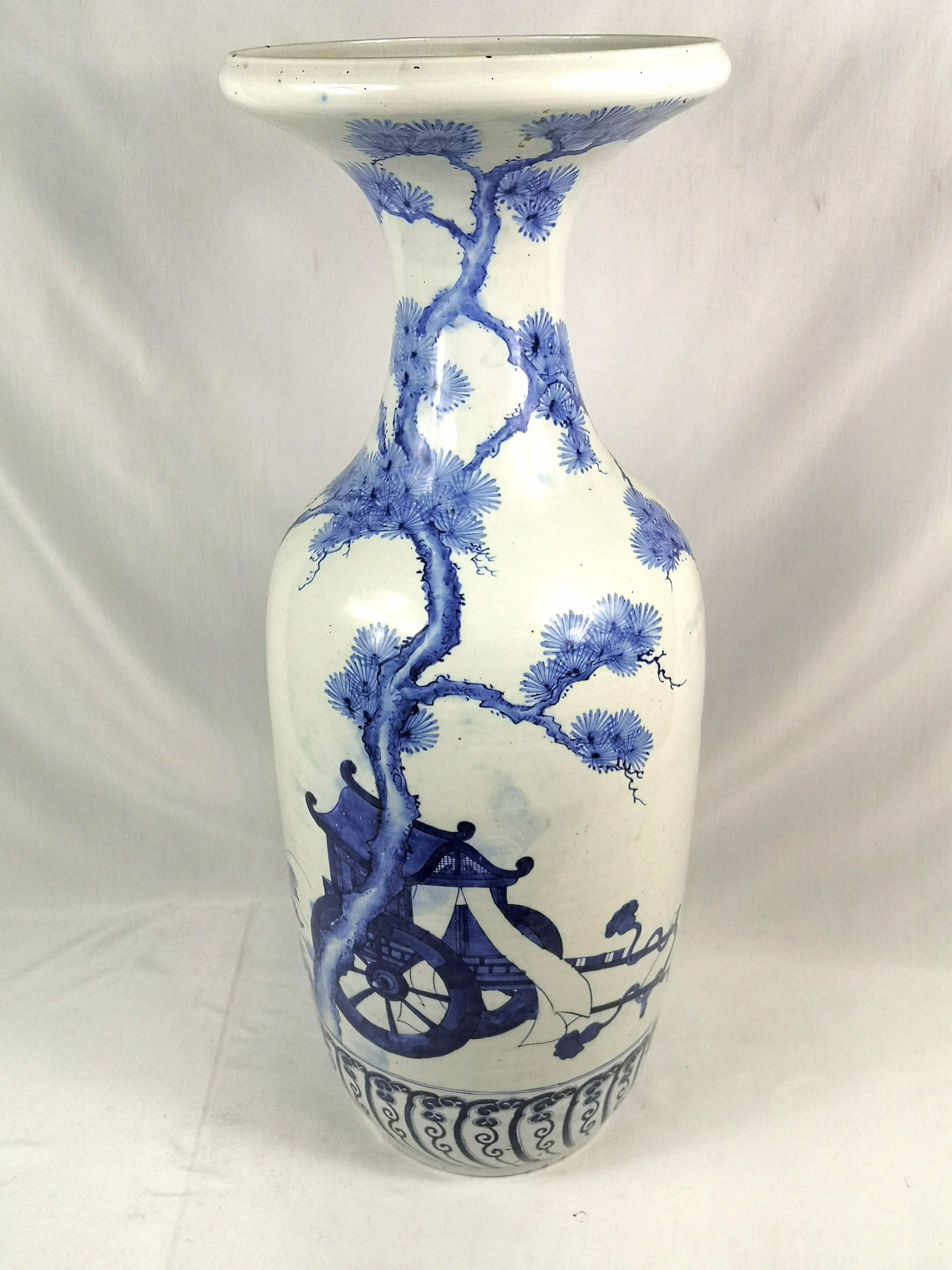 Oriental blue and white vase - Image 4 of 6