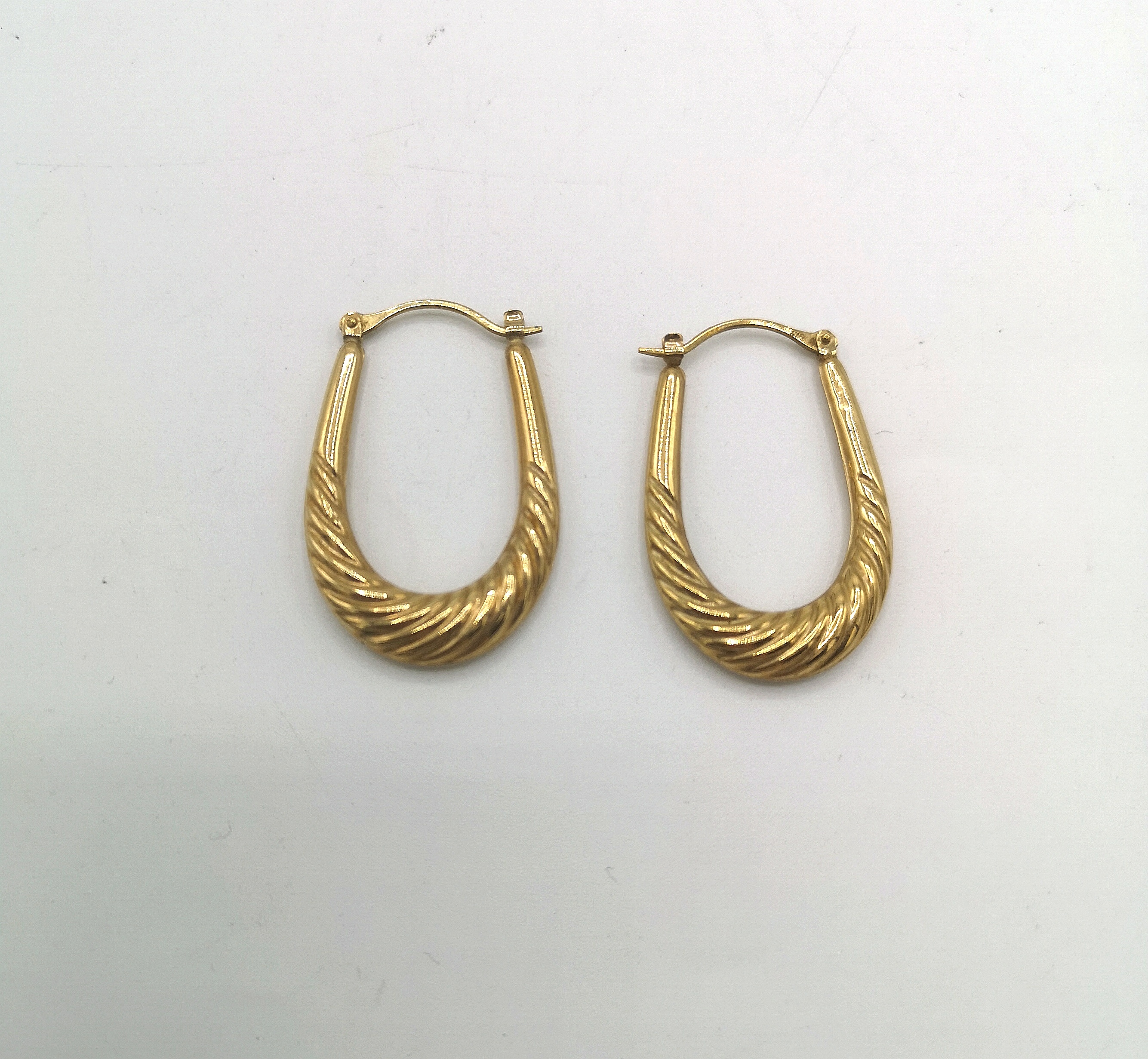 9ct gold hoop earrings