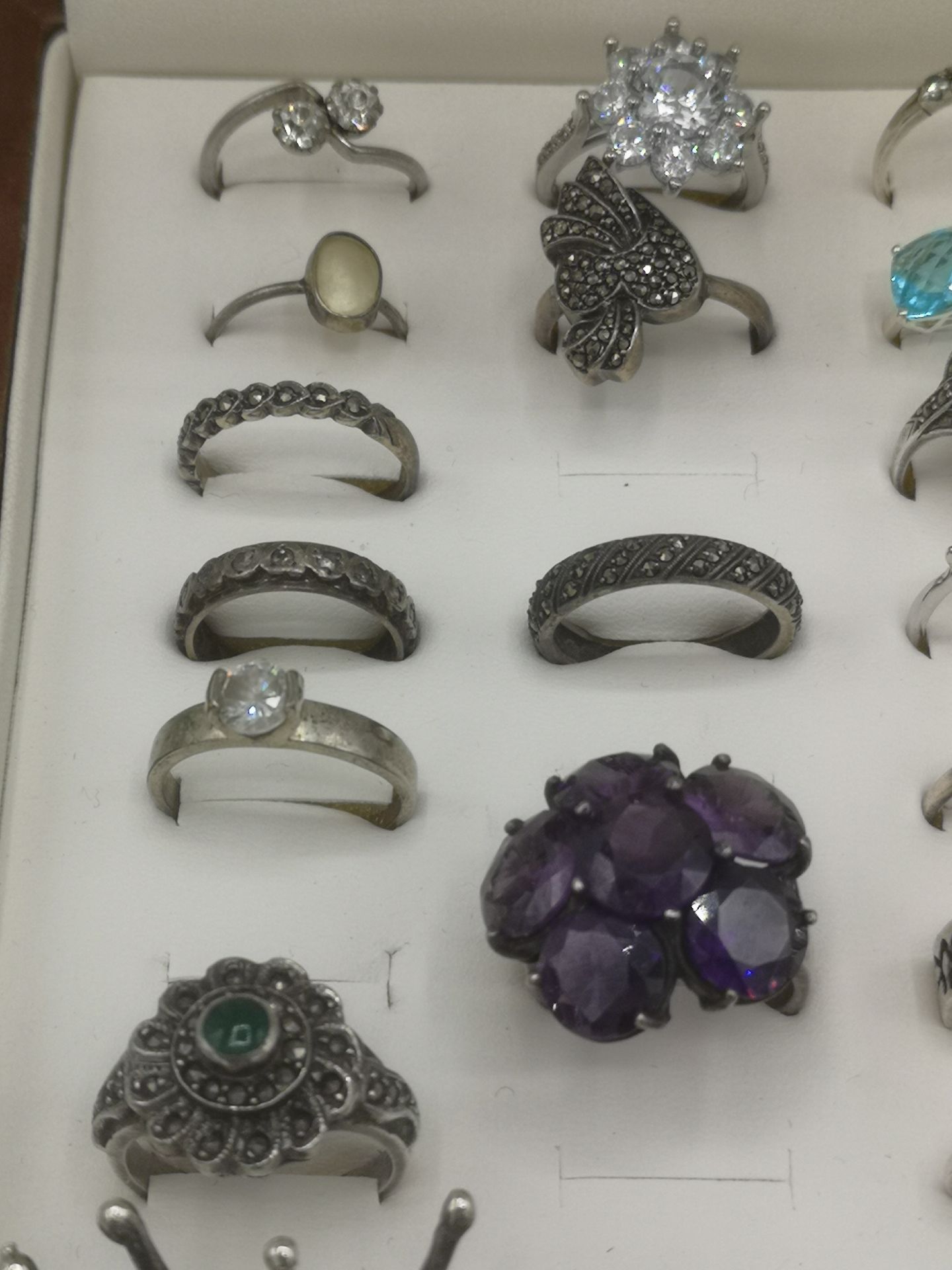 Collection of thirty eight silver rings - Image 5 of 9