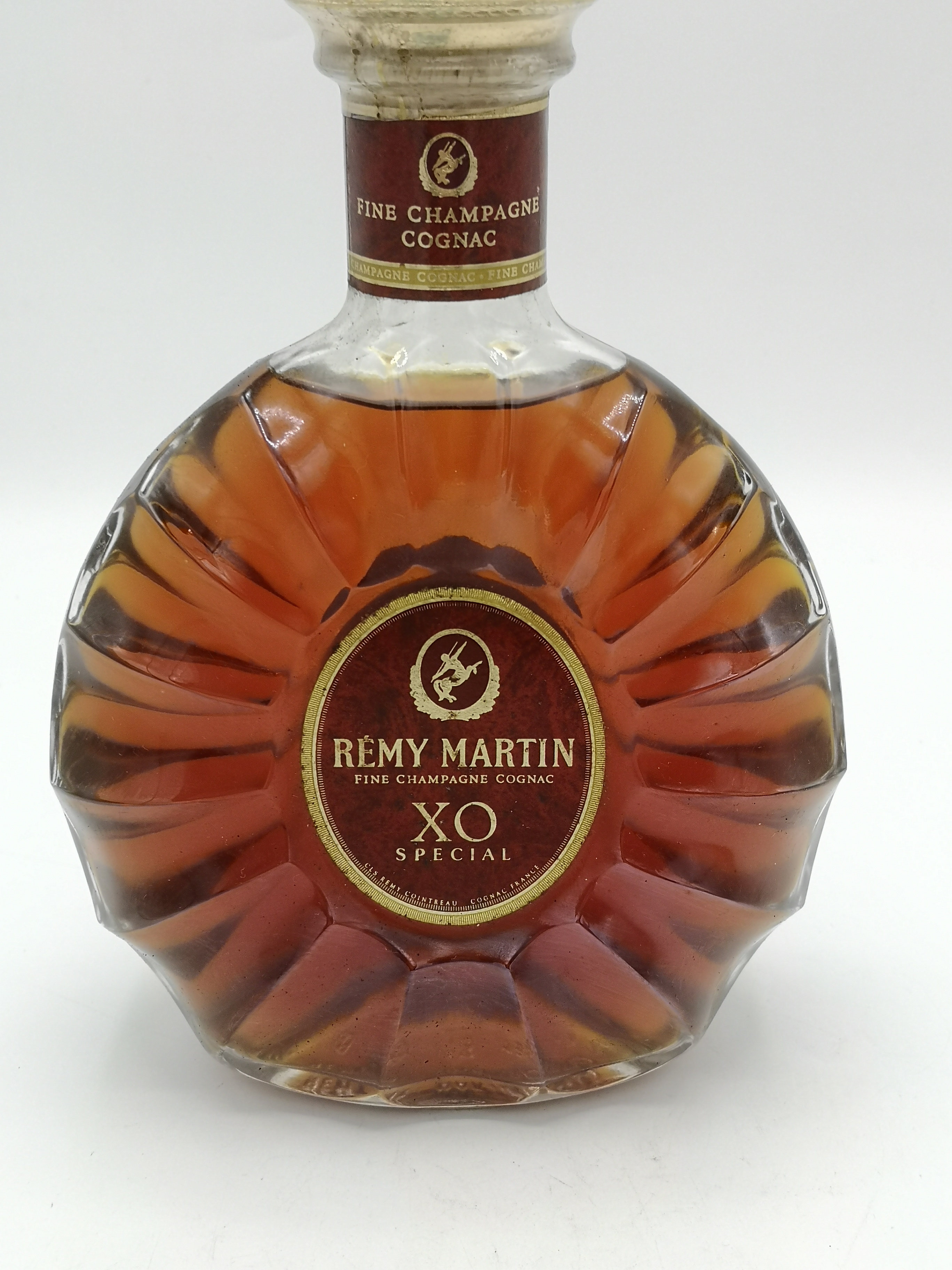 70cl bottle of Remy Martin XO special cognac - Image 2 of 10